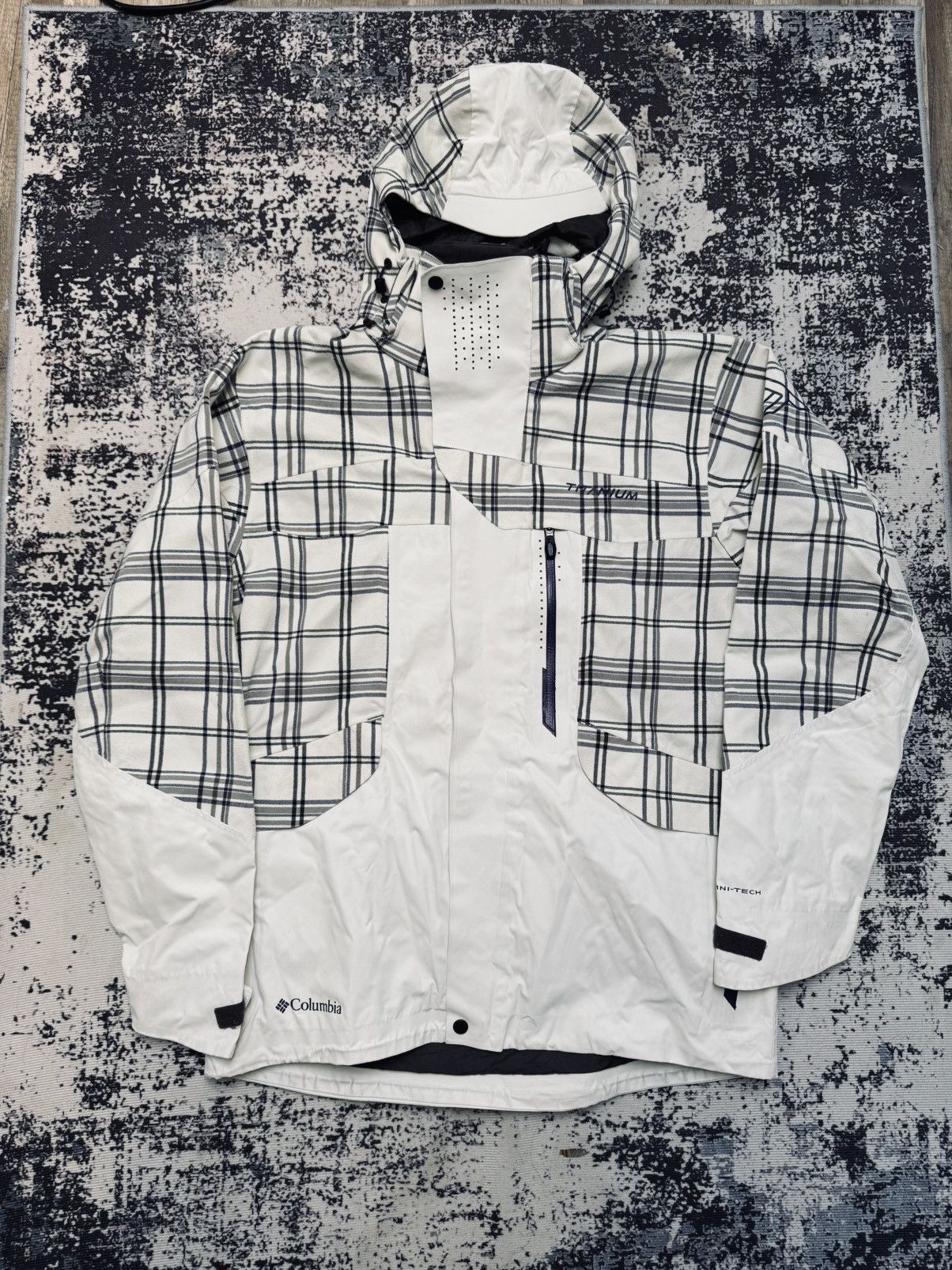 Columbia × Vintage 90’s Columbia Omni-Tech Waterproof titanium Windbreaker M Size US M / EU 48-50 / 2 - 1 Thumbnail