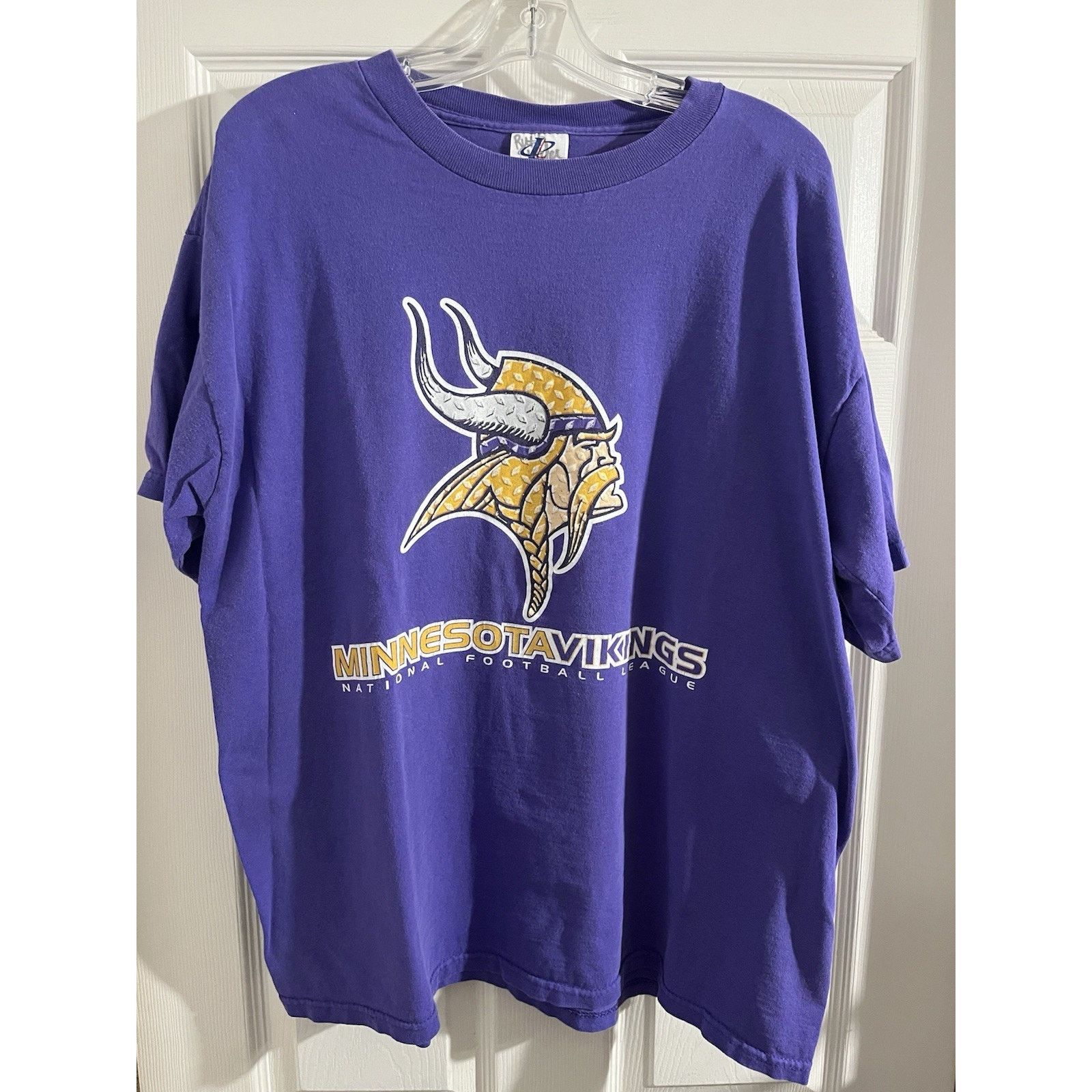 Logo Athletic Y2K Minnesota Vikings Logo Athletic Shirt Purple NFL Sz XL Size US XL / EU 56 / 4 - 1 Thumbnail