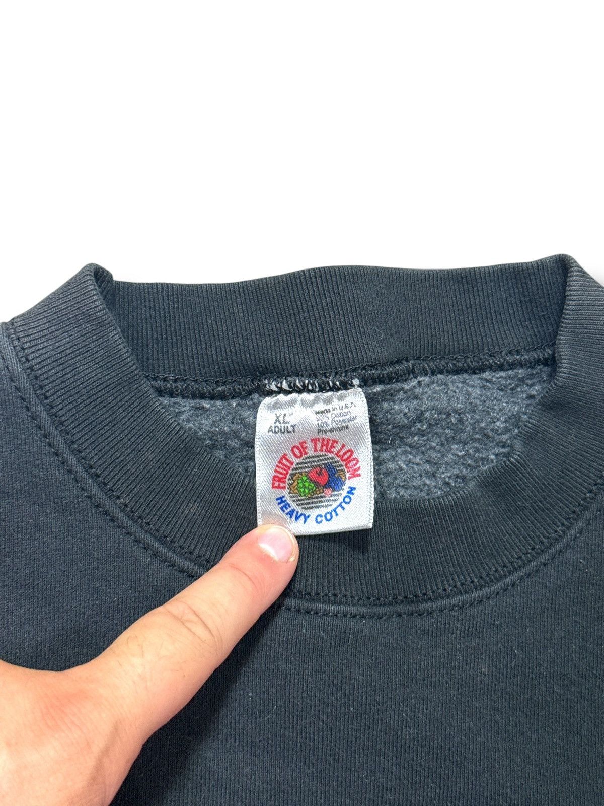 Vintage *RARE* VINTAGE 90s WORLD GYM BIKER GORILLA SWEATER HARLEY Size US XL / EU 56 / 4 - 3 Thumbnail