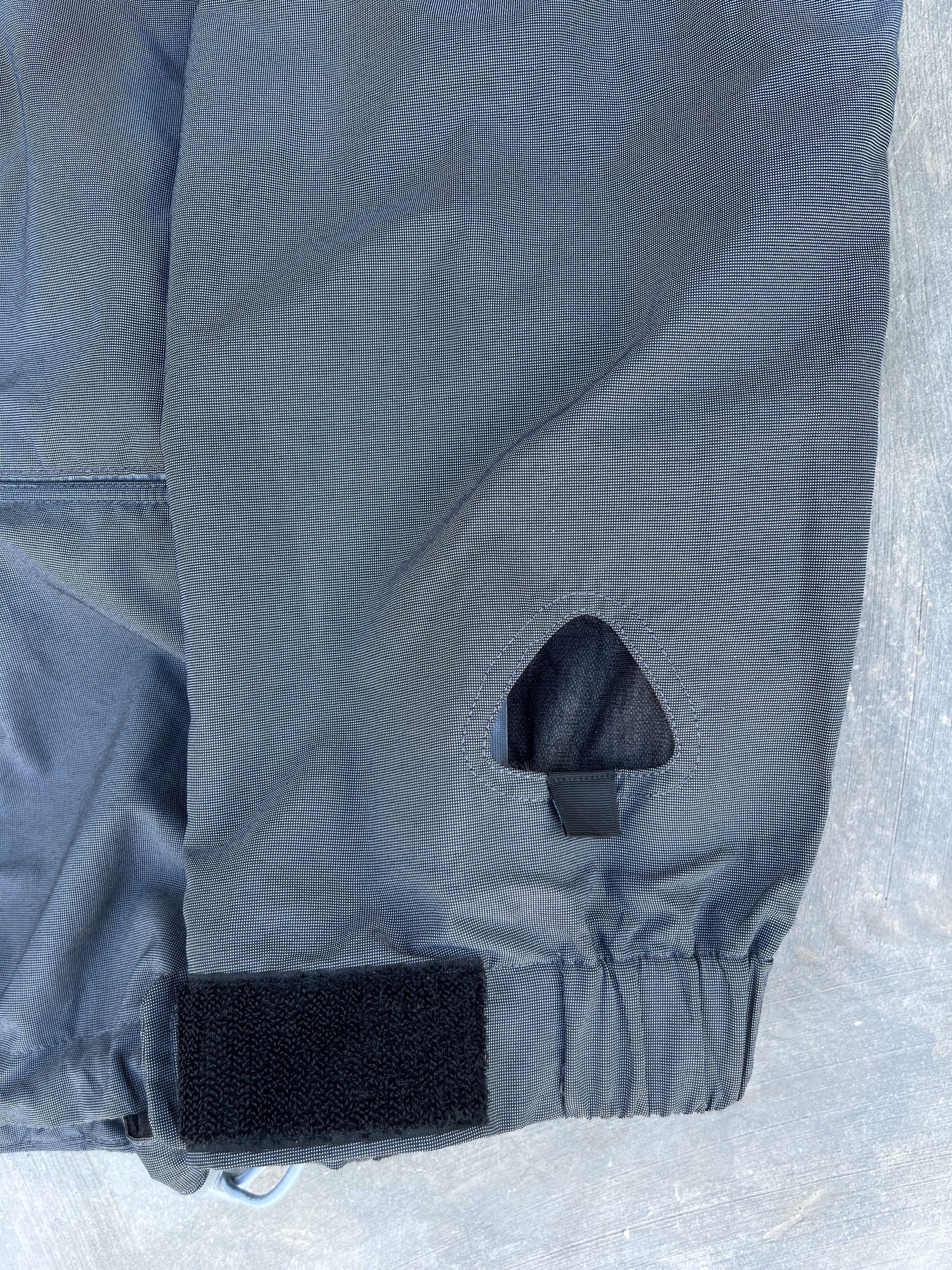 Nike ACG 2000s Nike ACG Watch Viewer Jacket in dark grey Size US L / EU 52-54 / 3 - 2 Thumbnail