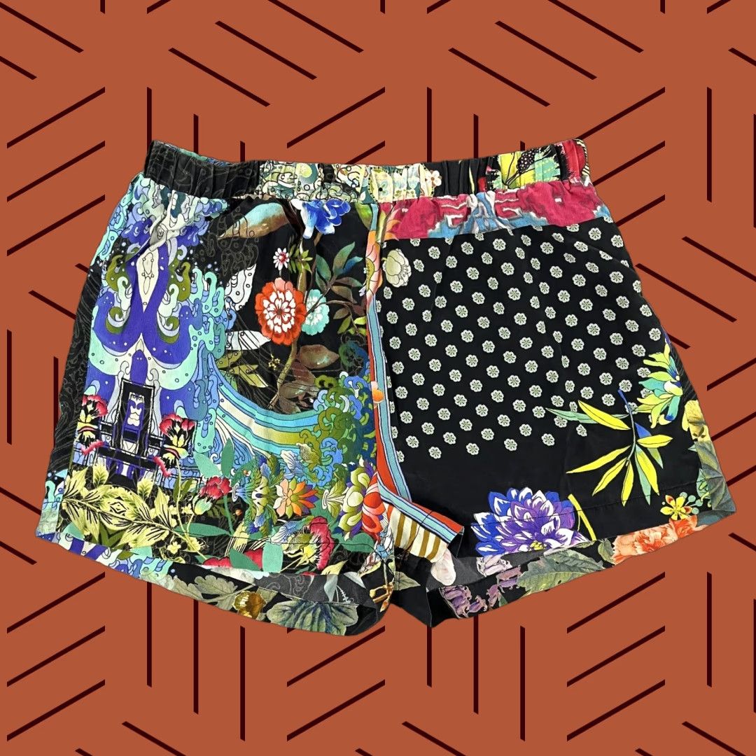 Johnny Was Johnny Was Women's XS Shorts Floral Abstract Art 2-Inch Lounge Casual Spring Summer Winter Size 27" / US 4 / IT 40 - 1 Thumbnail