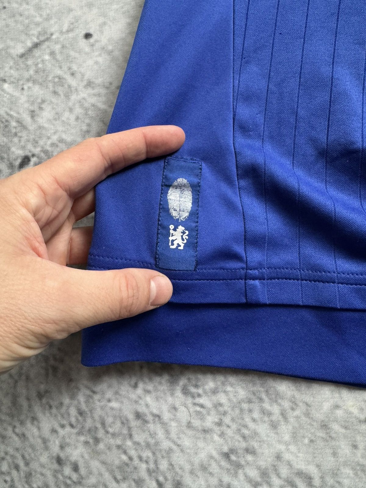 Vintage Yokohama tyres vintage Adidas tee rare jersey Chelsea Size US L / EU 52-54 / 3 - 8 Thumbnail
