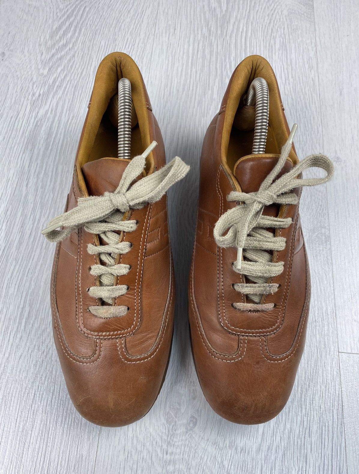 Hermes Vintage Hermes Leather Sneakers Shoes Brown 41 Size US 8 / EU 41 - 2 Thumbnail