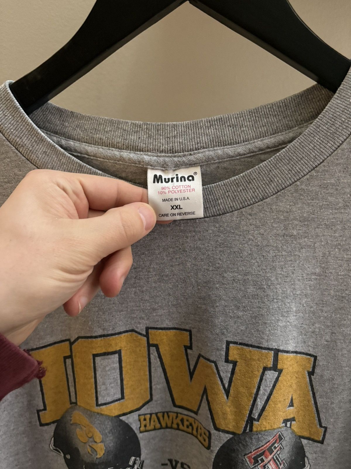 NCAA Iowa Hawkeyes VTG late 90s/2002 Alamo Bowl longsleeve shirt Size US XL / EU 56 / 4 - 2 Thumbnail