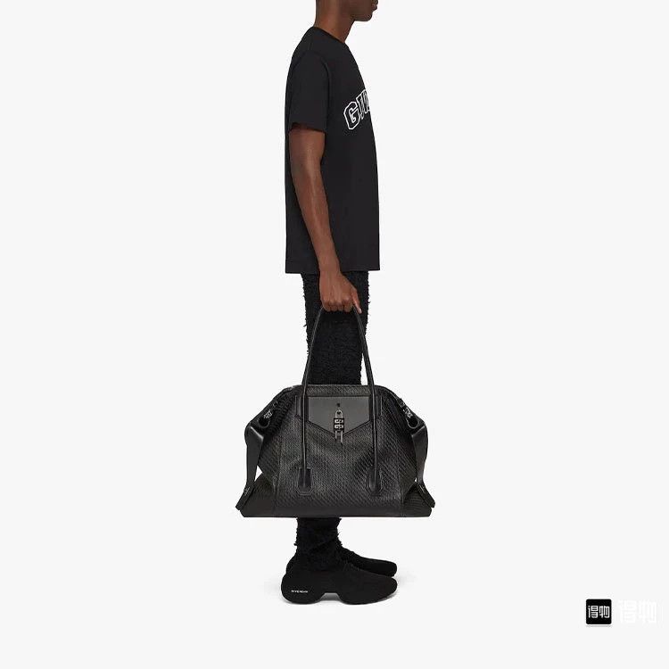 Givenchy Givenchy Logo Embroidered Solid Short Sleeve Drop Shoulder Size US L / EU 52-54 / 3 - 3 Thumbnail