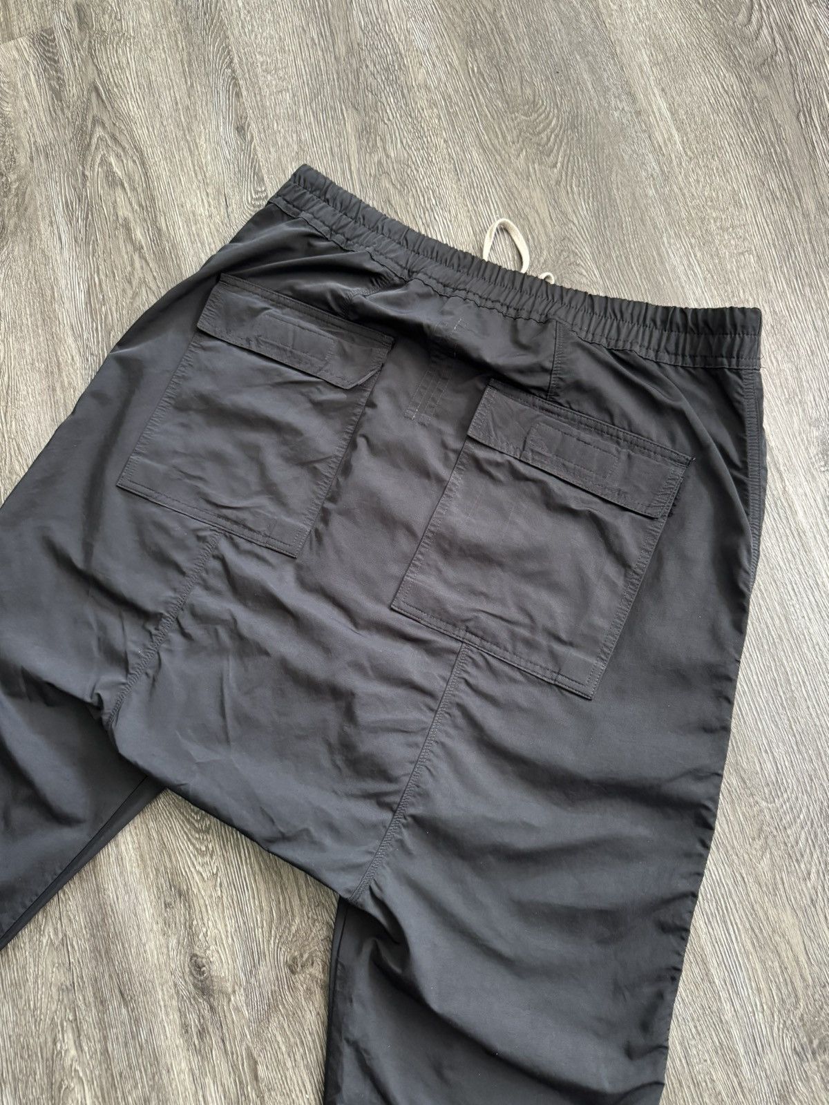 Rick Owens Drkshdw 3/4 Cropped Pants Drop Crotch Nylon - Bottoms