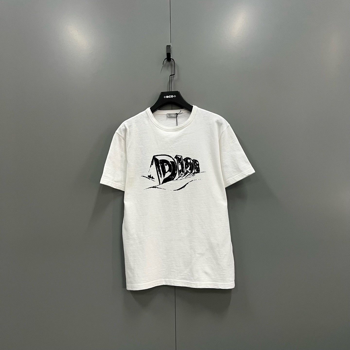 Dior Dior Printed T-Shirt L Women Size L / US 10 / IT 46 - 1 Thumbnail