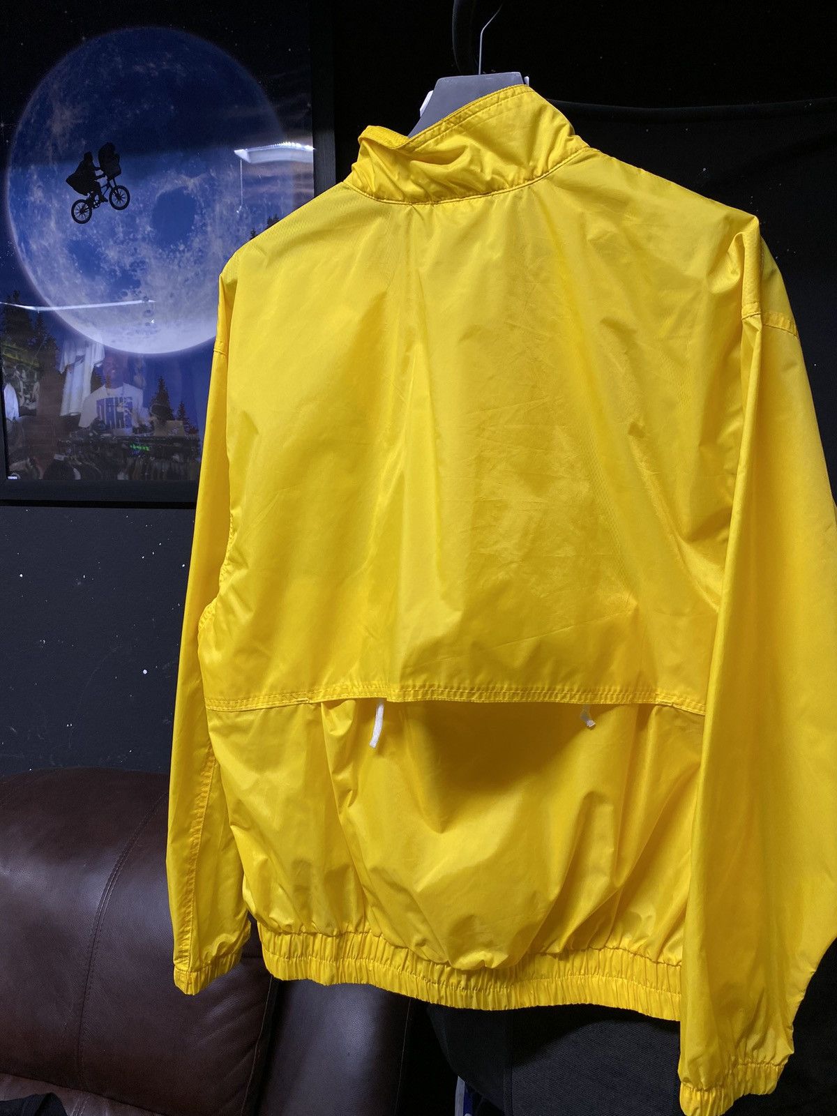 Vintage 90’s Vintage Nike Yellow Windbreaker Fullzip Jacket Medium Size US M / EU 48-50 / 2 - 3 Thumbnail