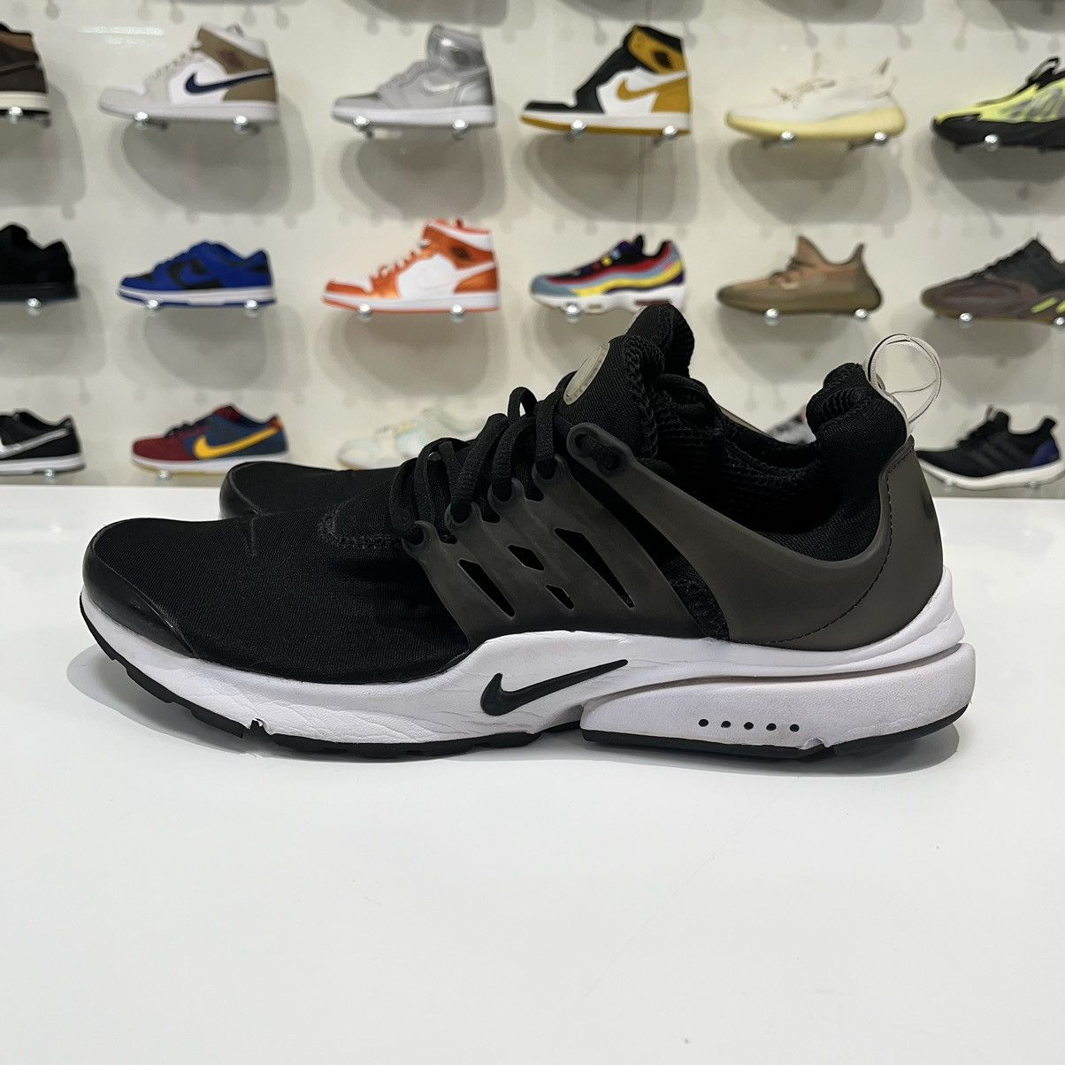 Nike Nike Air Presto White/Black Size US 12 / EU 45 - 3 Thumbnail