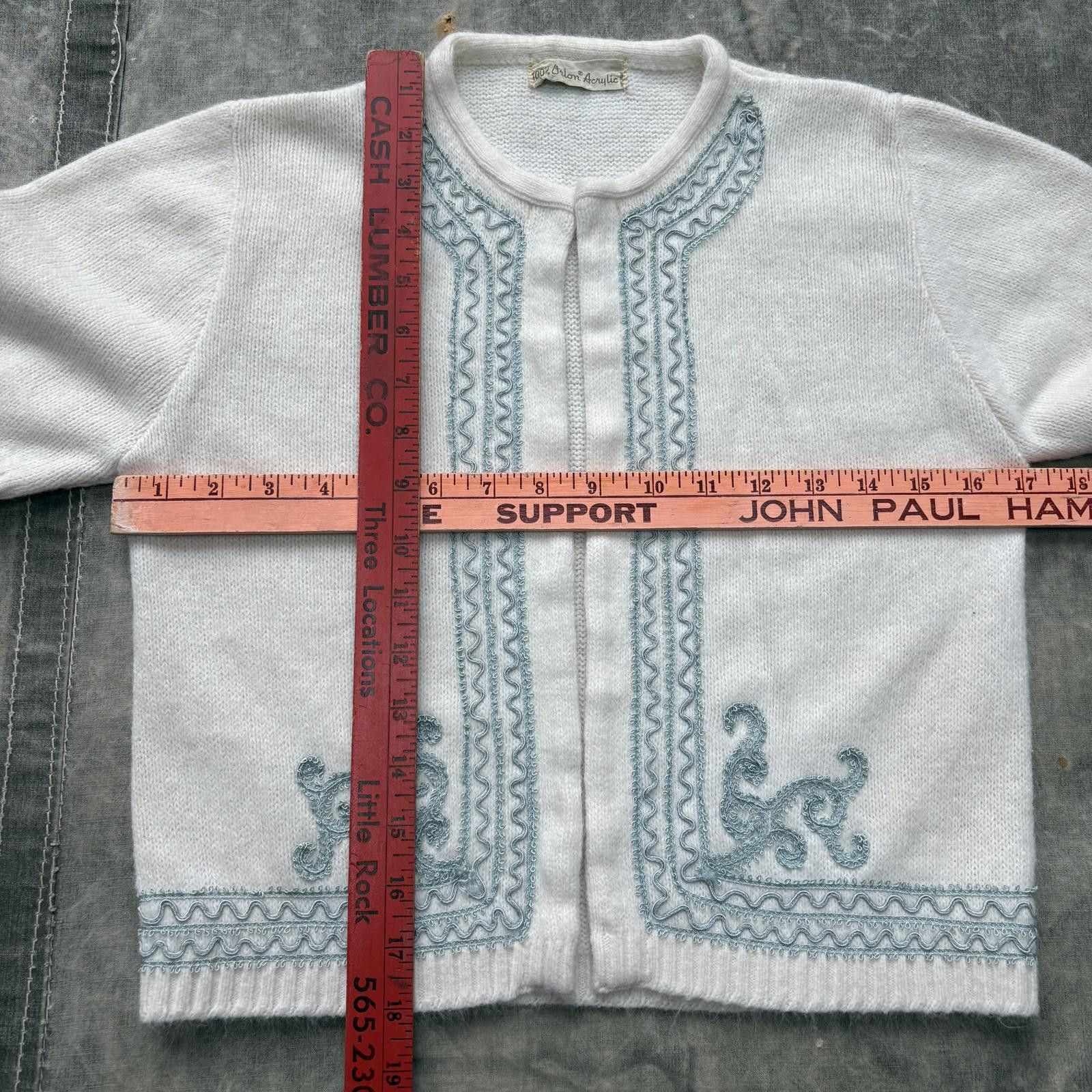 Vintage Vintage 60s 70s Unique Embroidered Knit Sweater Cardigan Size S / US 4 / IT 40 - 4 Thumbnail