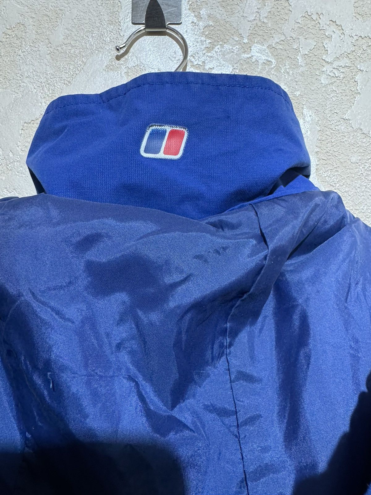 Berghaus × Outdoor Research Outdoor Berghaus Men's Hudroshell Jacket Size M Size US M / EU 48-50 / 2 - 14 Thumbnail
