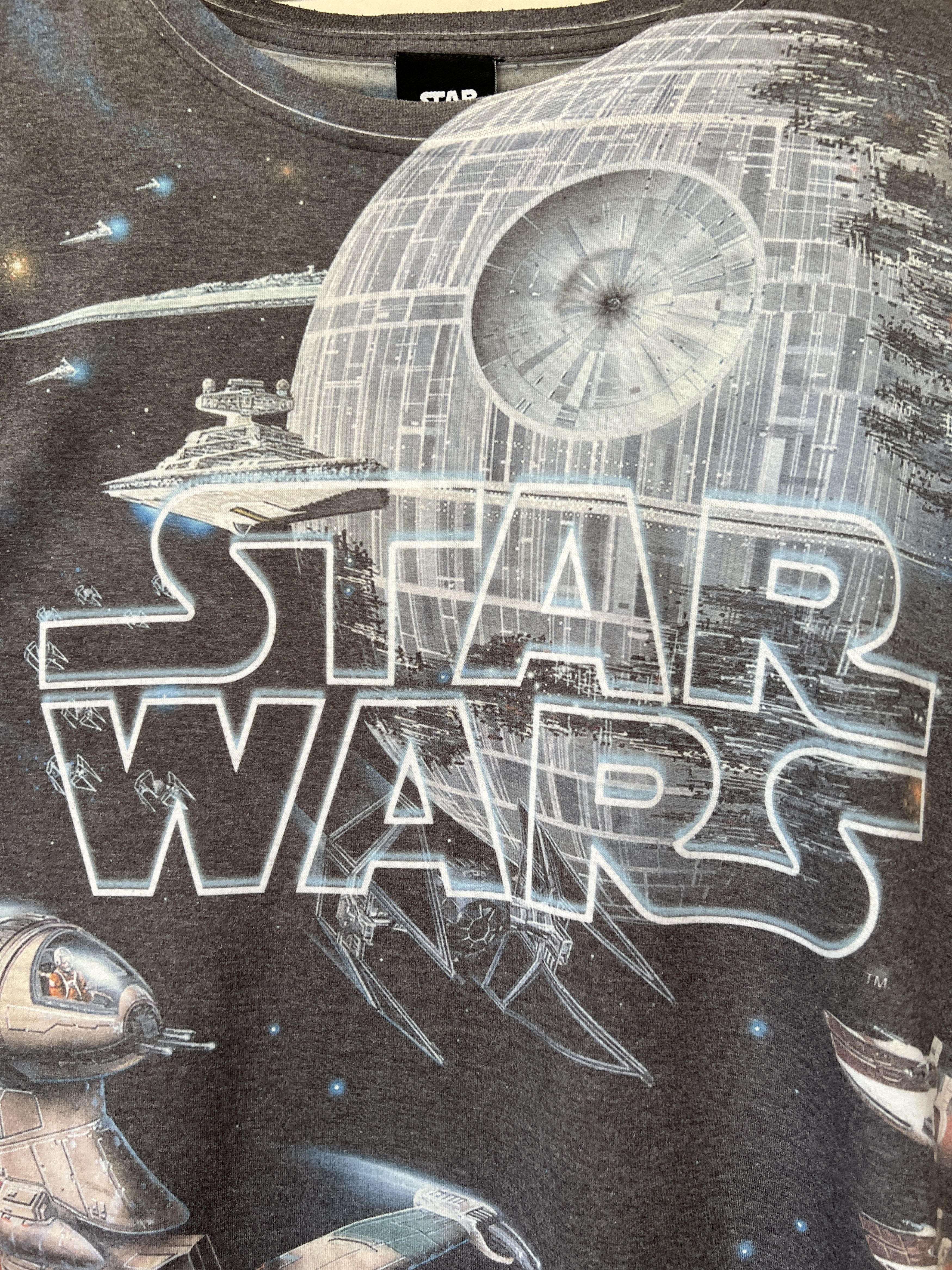Vintage Vintage 2000s Star Wars All Over Print Movie T-shirt Size US L / EU 52-54 / 3 - 4 Thumbnail