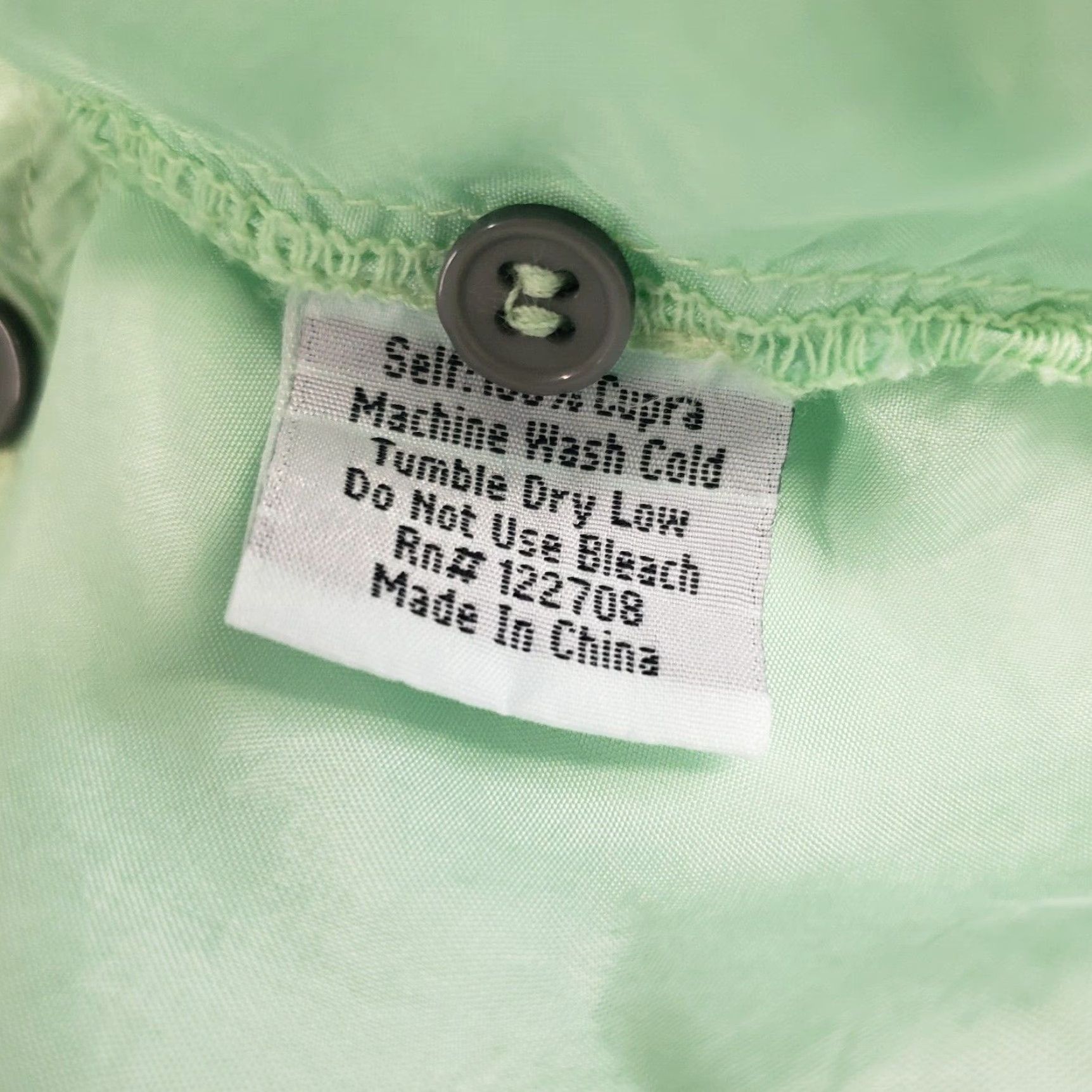 Vintage Pete & Greta Womens Button-Up Shirt Sz Small Solid Green Long Sleeve Front Cupro Size S / US 4 / IT 40 - 5 Thumbnail