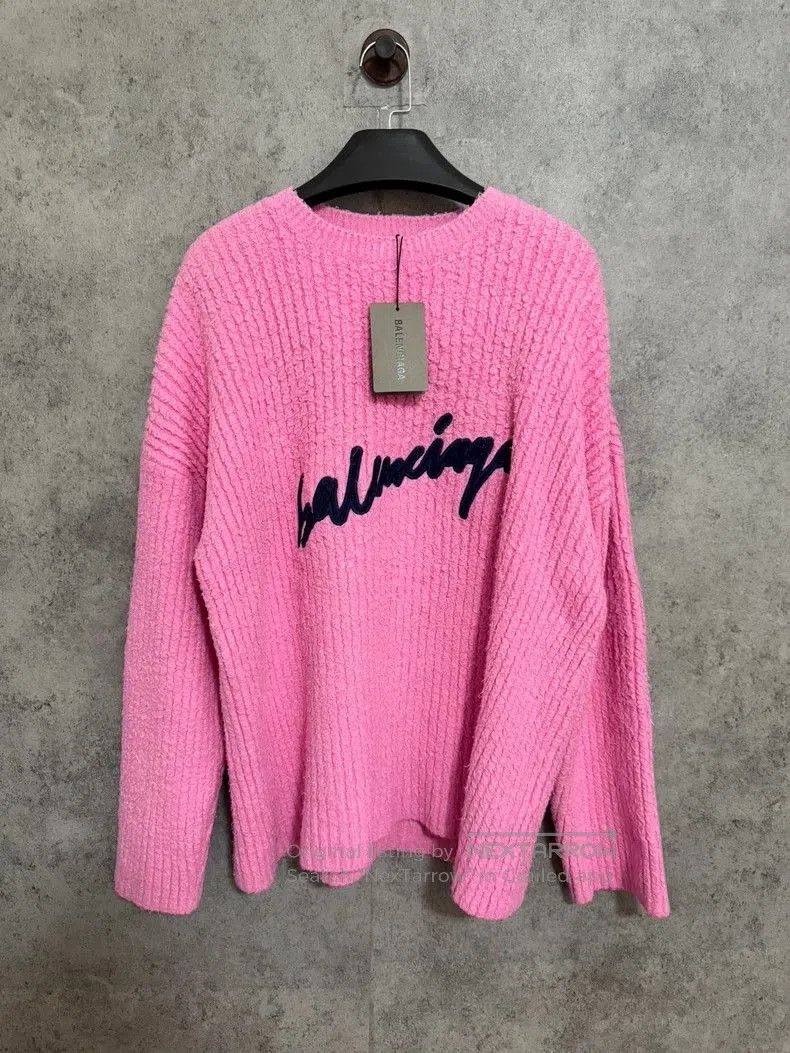 Balenciaga Balenciaga Embroidered Logo Pink Sweater. Size US S / EU 44-46 / 1 - 1 Thumbnail