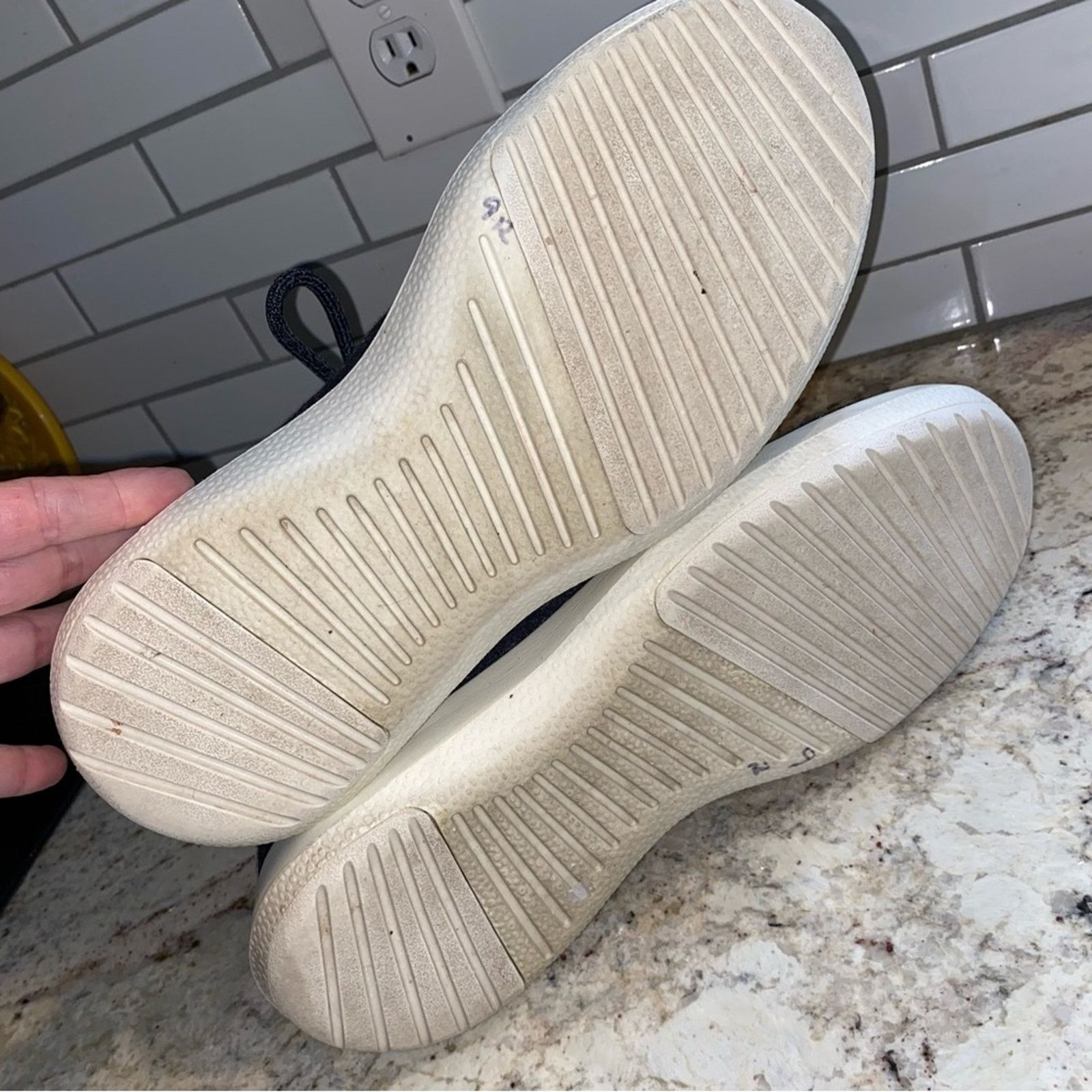 Allbirds Allbirds $145 Sustainable Men's Wool Mizzles Chukka 11 Size US 11 / EU 44 - 9 Thumbnail