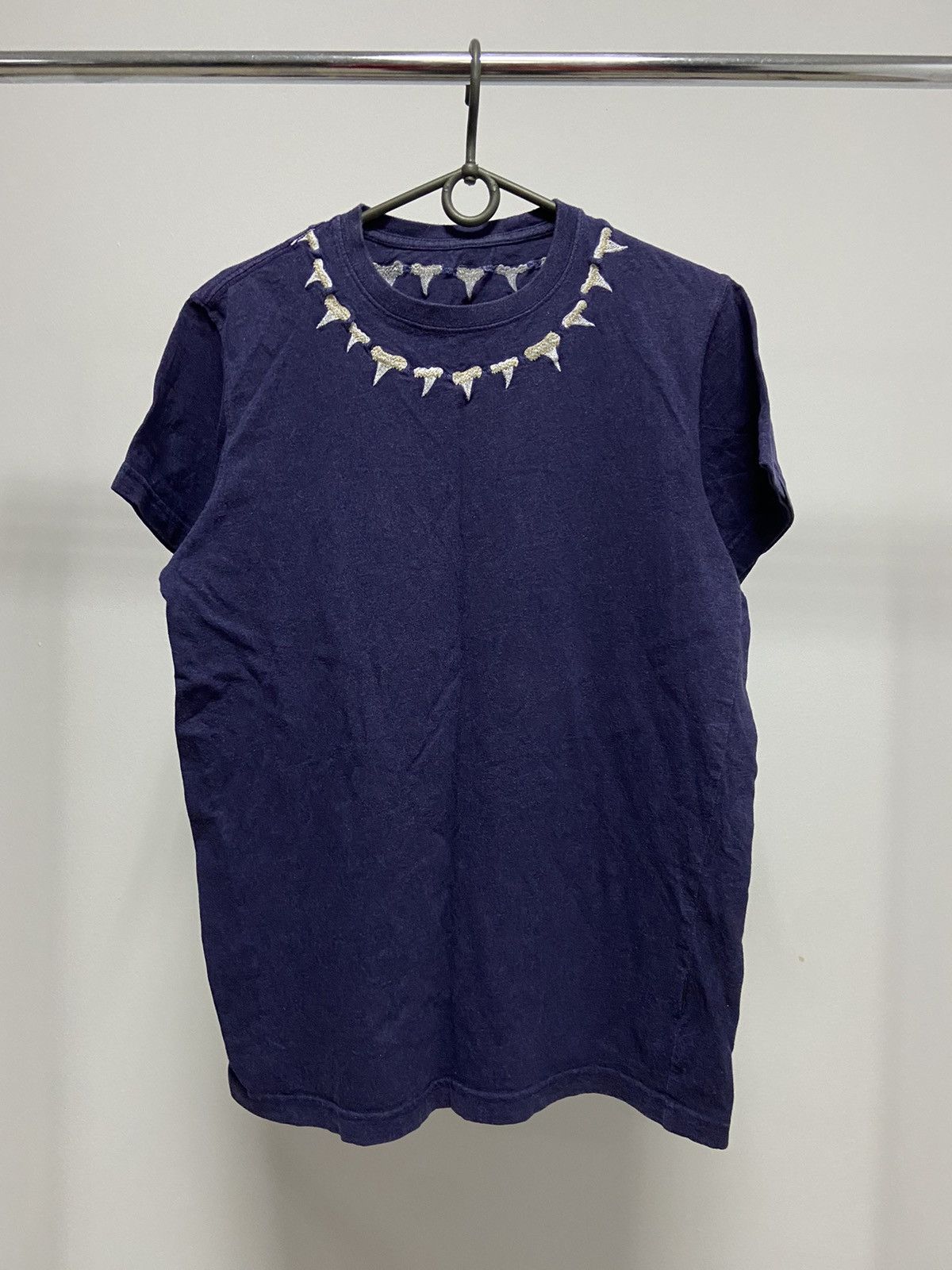 Maharishi neck logo Vintage T-shirt luxury skate Y2K