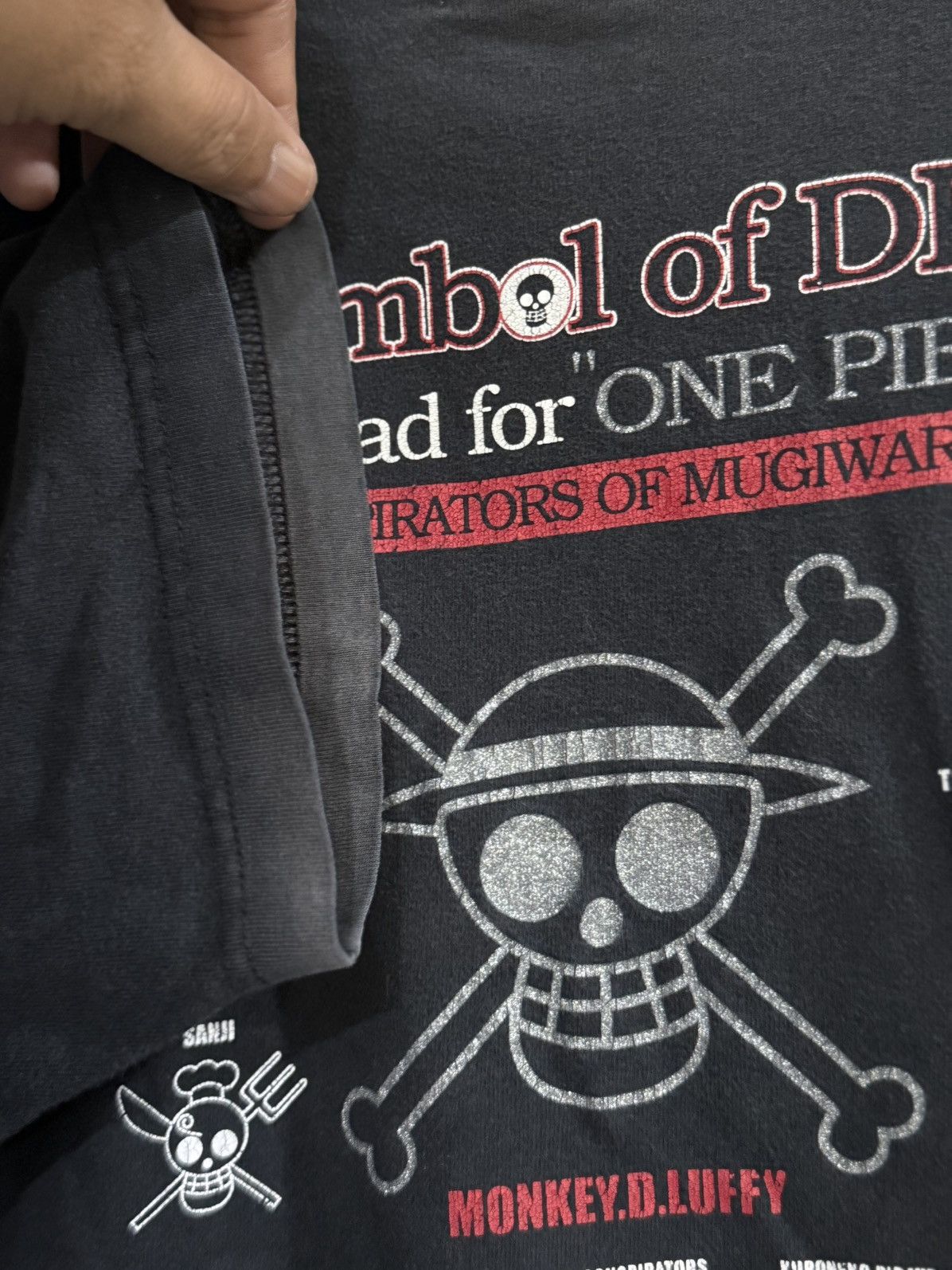 Anime × Vintage Thrashed Vintage One Piece The Symbol Of Death Logo Tee Size US L / EU 52-54 / 3 - 5 Thumbnail