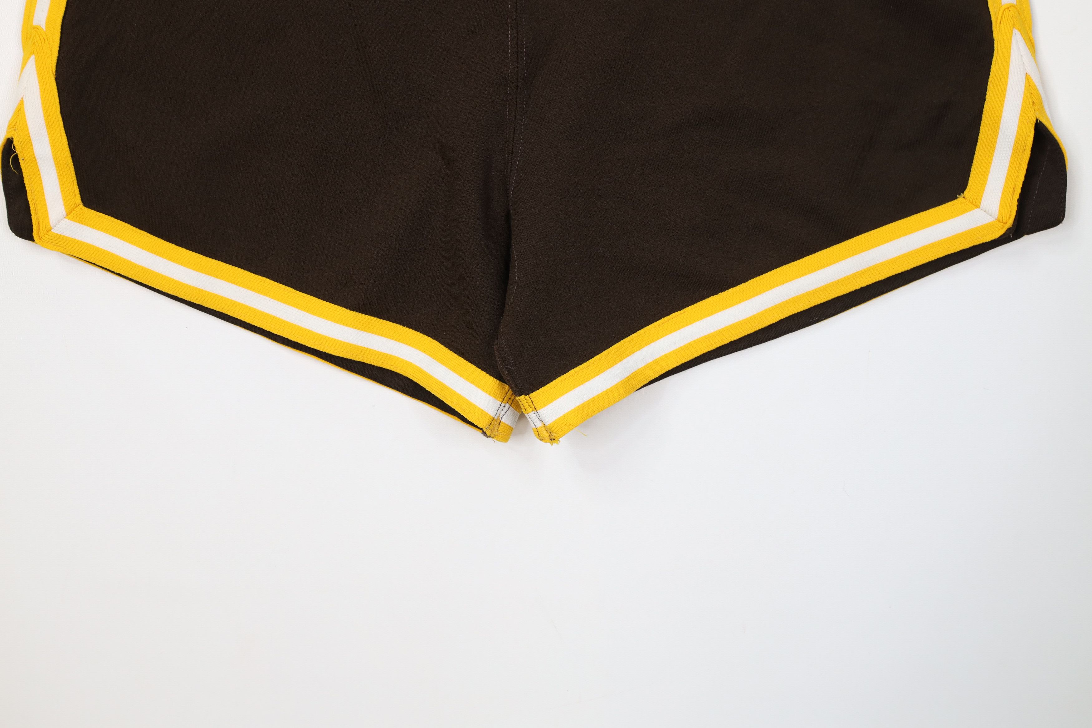 Vintage Vintage 70s Streetwear Knit Basketball Shorts Brown USA Size US 36 / EU 52 - 4 Thumbnail