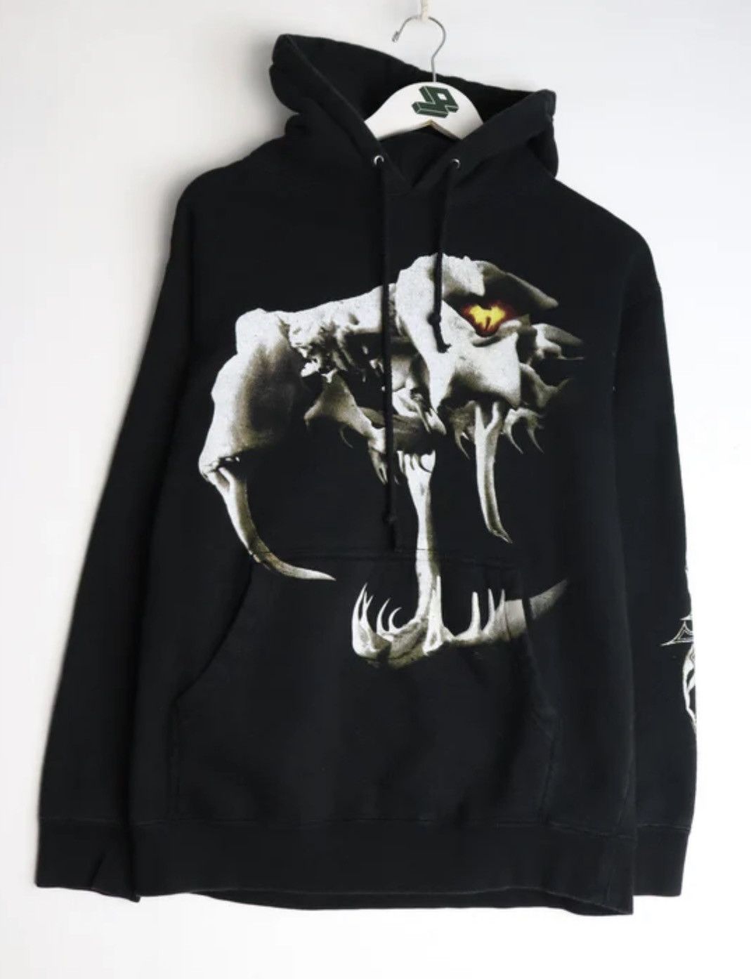 Other AUTHENTICWorld Wrestling Entertainmens men’s hoodie Viper XL Size US XL / EU 56 / 4 - 1 Thumbnail