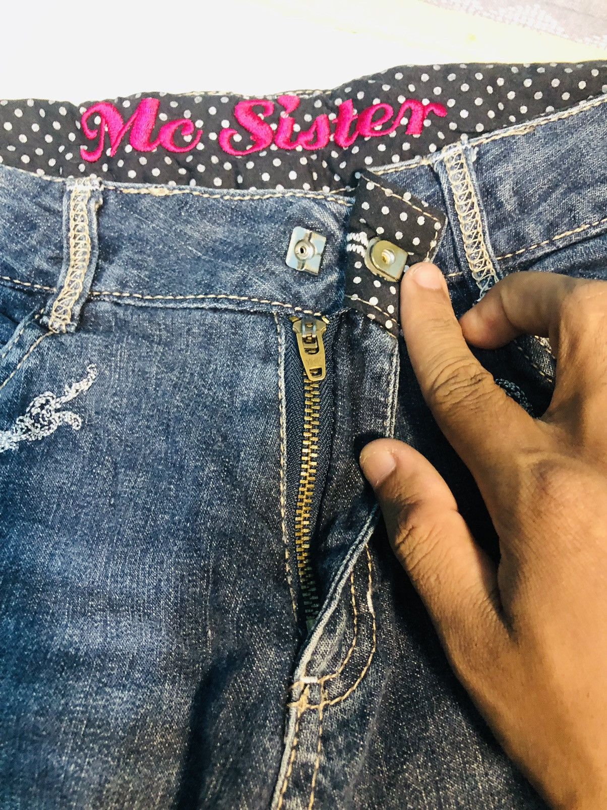 Japanese Brand Mischief Distressed Jeans (2) Size 25" / US 0 / IT 36 - 9 Thumbnail