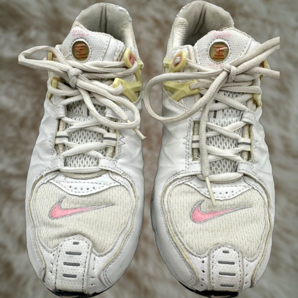 Nike Nike Shox Athletic Sneakers Women's 8.5 White Pink Lace Up Sneakers Women Size US 9 / IT 39 - 1 Thumbnail