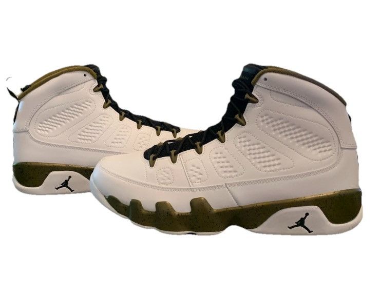 Jordan Brand Air Jordan 9 Retro Statue White Black Green 2015 Sz 12 Size US 12 / EU 45 - 2 Thumbnail