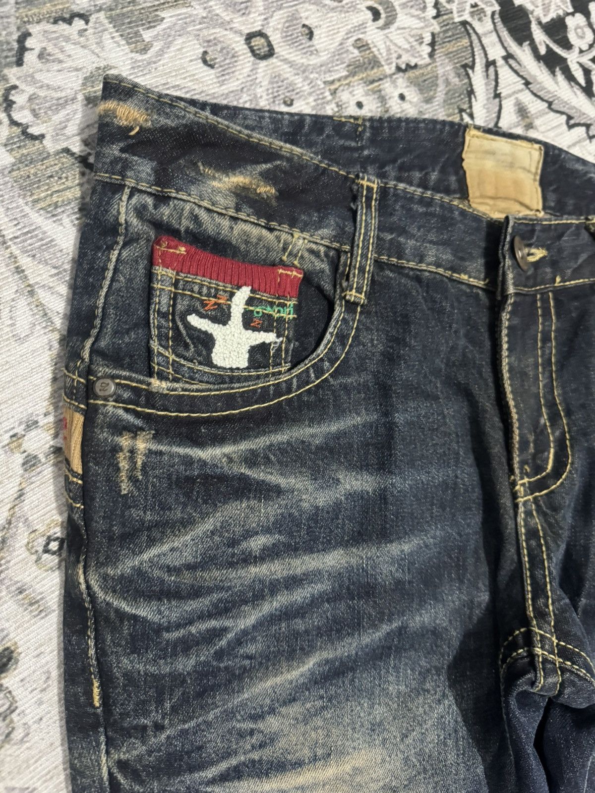 Japanese Brand Lolita Jeans Denim Yoshitomo Nara Collaboration Size XL Size US 36 / EU 52 - 9 Thumbnail