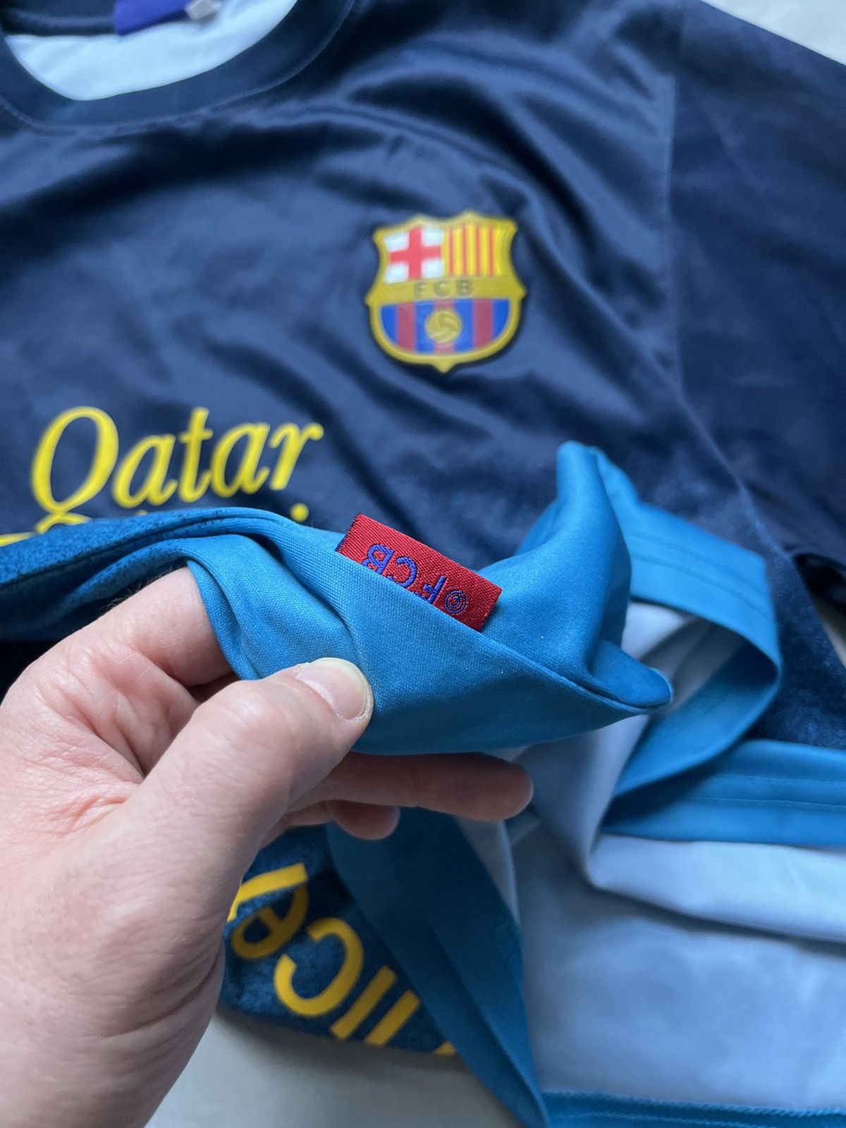 Other F.C. Barcelona V.Valdes Qatar Foundation Long Sleeve Jersey Size US L / EU 52-54 / 3 - 10 Thumbnail