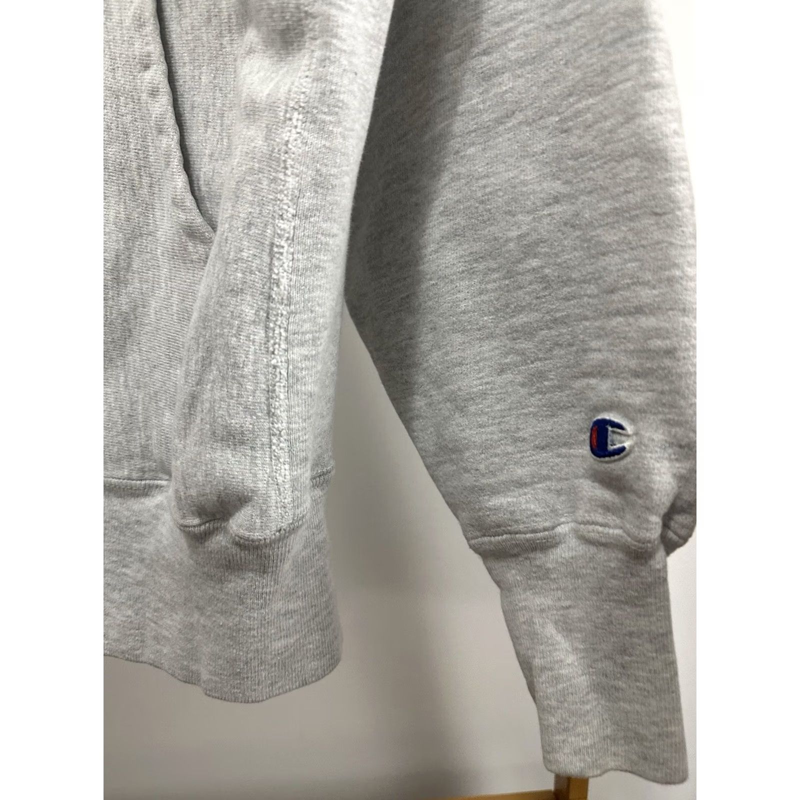 Champion VTG 90s University of Miami Champion Reverse Weave Hoodie Sweatshirt L Gray Mens Size US L / EU 52-54 / 3 - 5 Thumbnail