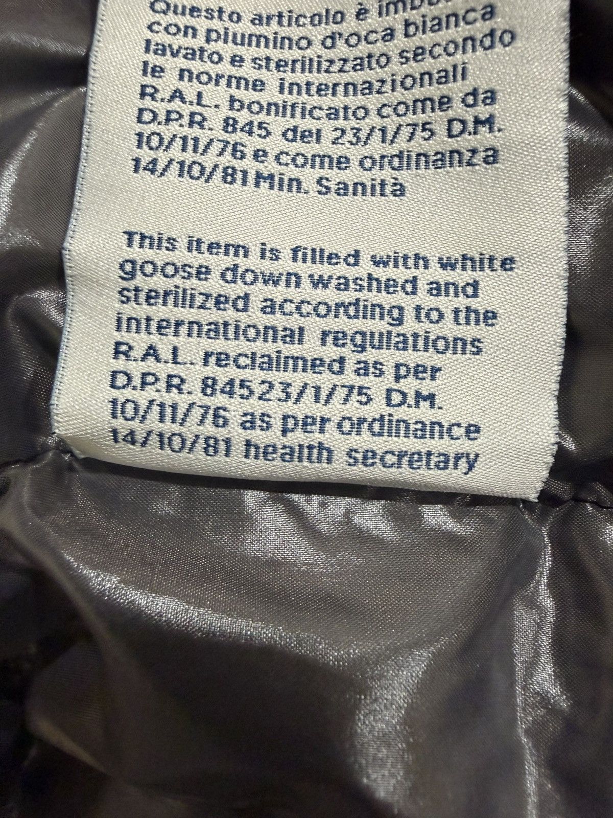 Moncler Black Maya Moncler jacket Size US S / EU 44-46 / 1 - 6 Thumbnail