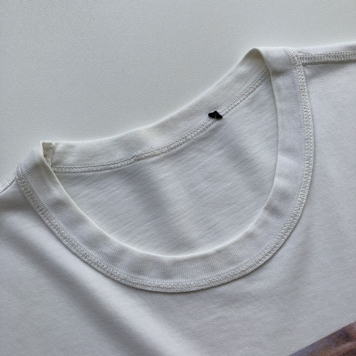 Designer × Dolce & Gabbana × Vintage Dolce & Gabbana Kim Basinger Herb Ritts Foundation T-Shirt Size US M / EU 48-50 / 2 - 8 Thumbnail