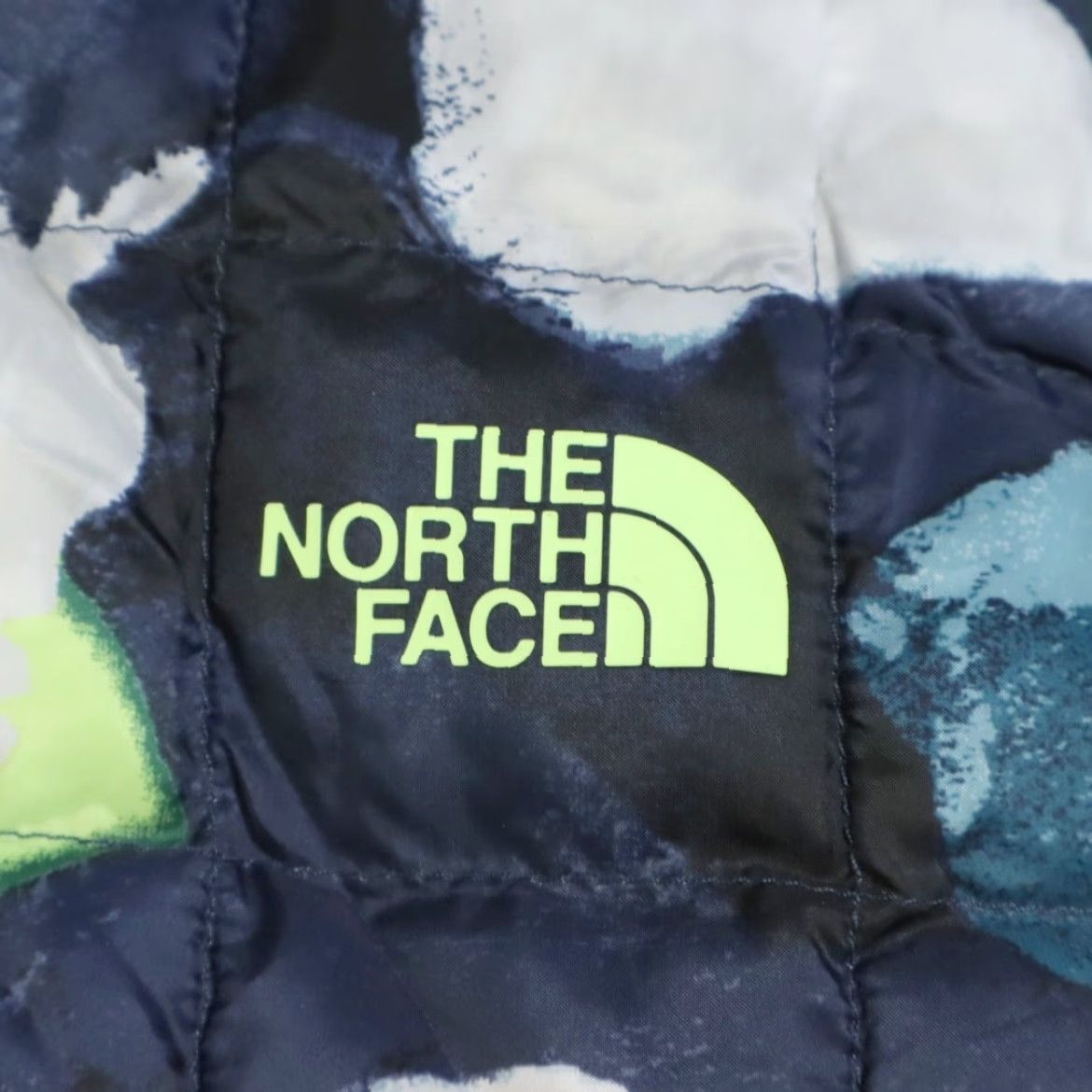 The North Face The North Face Thermoball Eco All Over Print Jacket Women’s S Shirt Size S / US 4 / IT 40 - 7 Thumbnail