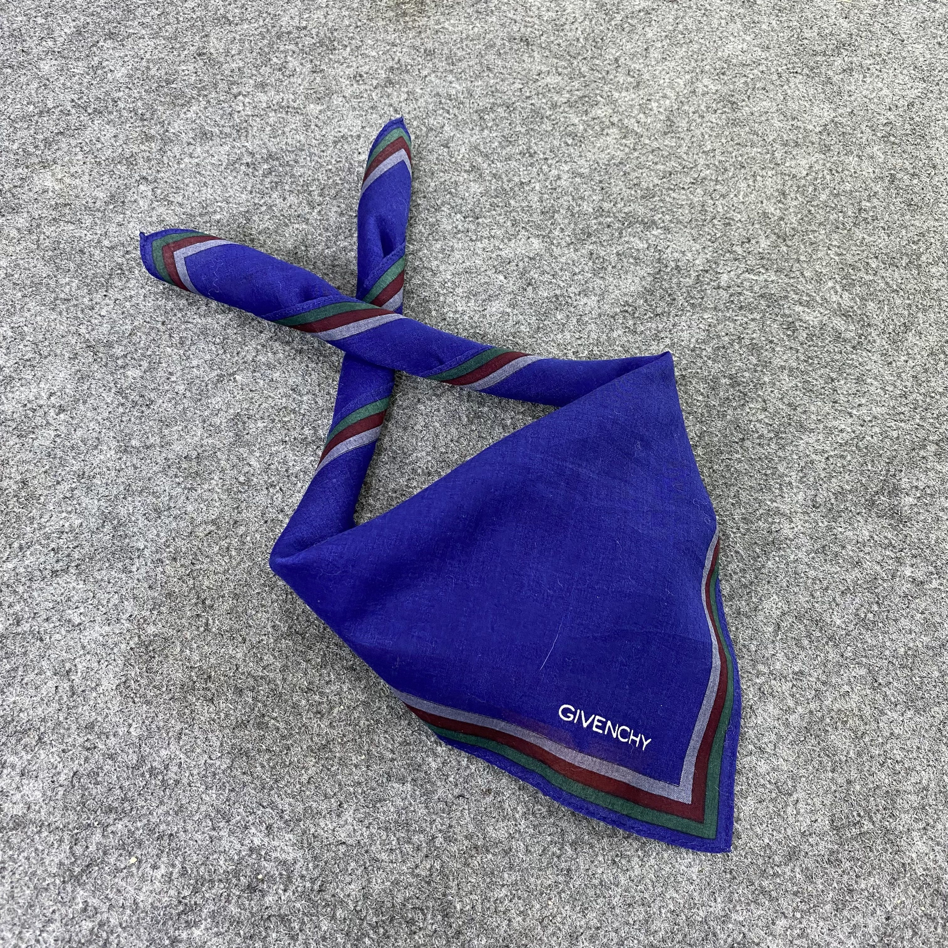 Givenchy Givenchy Handkerchief / Bandana / Neckerchief-B474 Size ONE SIZE - 1 Thumbnail
