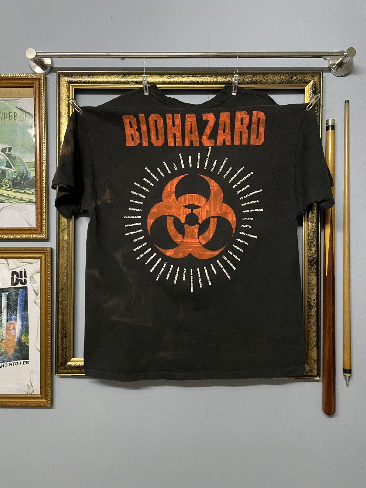 Vintage Vintage 90s Biohazard Og American Hardcore Sunfaded Tshirt Size US XL / EU 56 / 4 - 9 Thumbnail