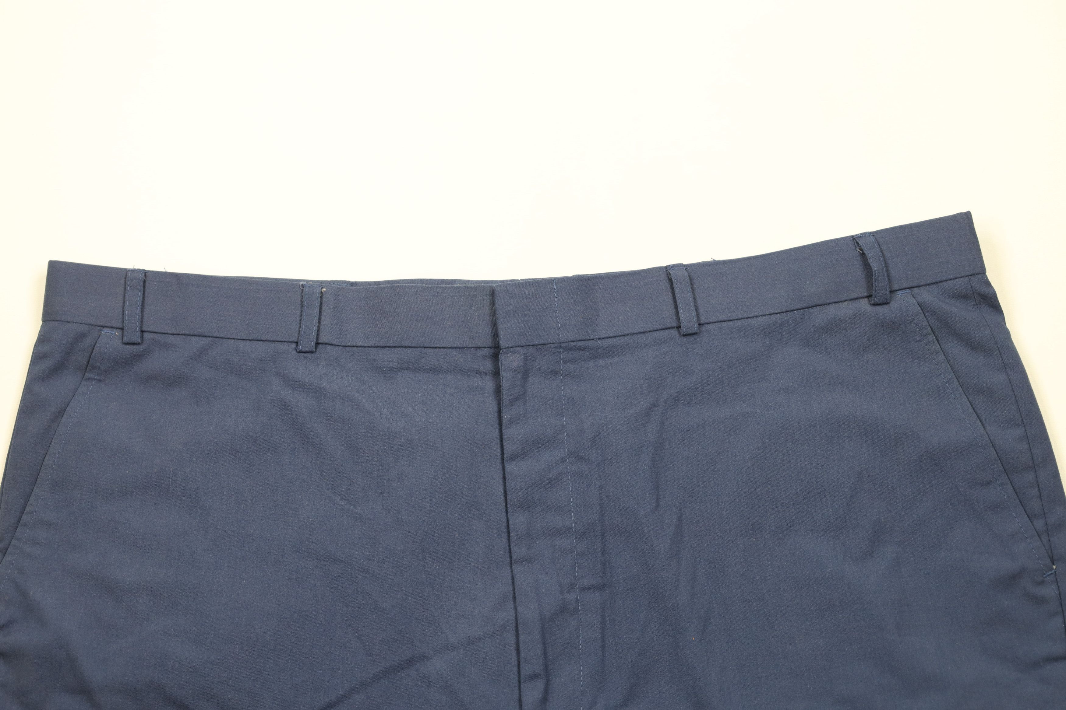Vintage Vintage 80s 90s Streetwear Above Knee Golf Chino Shorts Blue Size US 43 - 2 Thumbnail