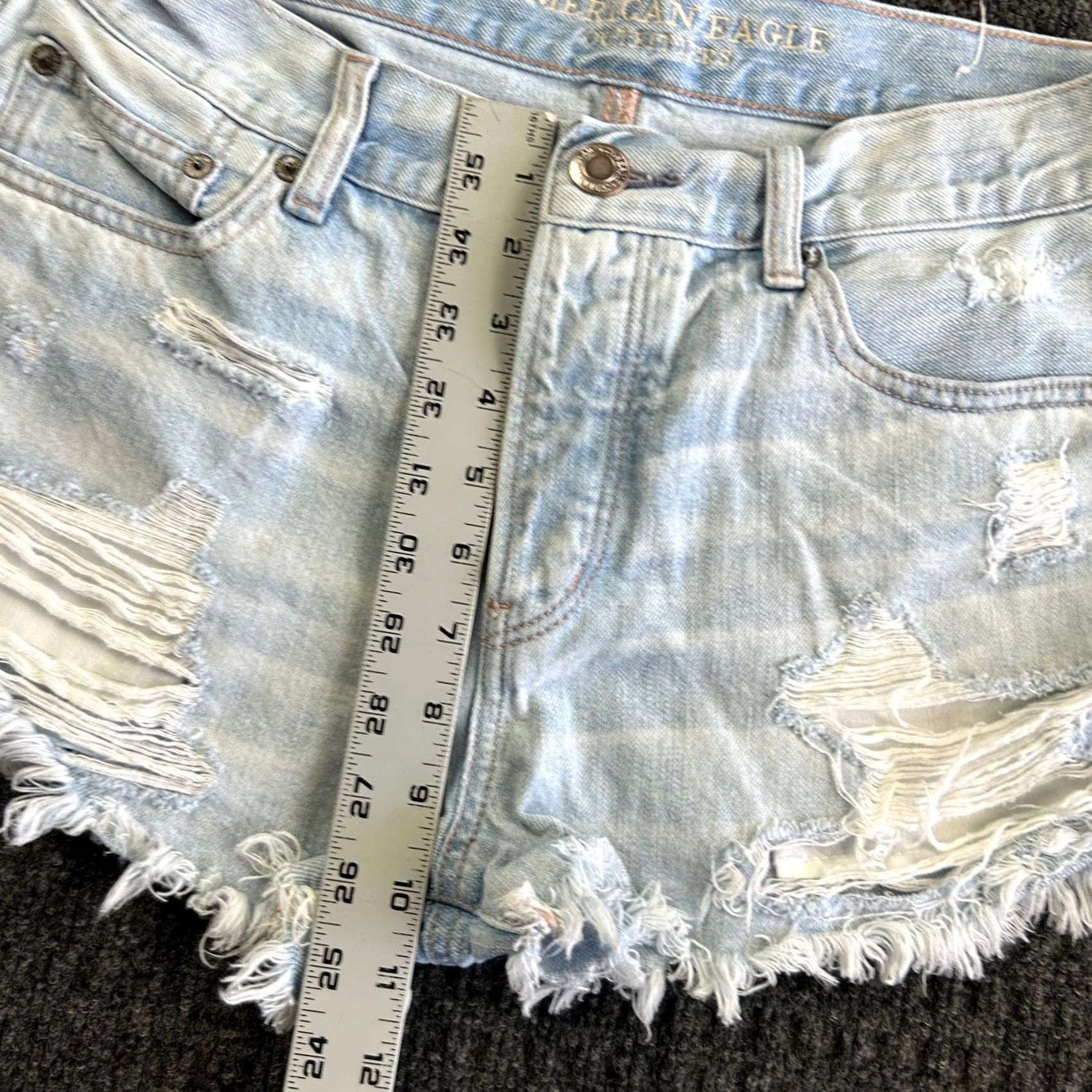 American Eagle Outfitters Vintage American Eagle Outfitters Denim Jean Shorts 8 Light Distressed 2.0in Inseam 5-Pocket Casual Style Boho Grunge Y2K USA Womens Size 30" / US 8 / IT 44 - 7 Thumbnail