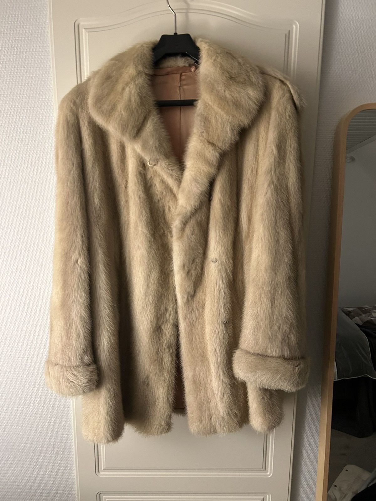Sagafurs Mink fur Size M / US 6-8 / IT 42-44 - 1 Thumbnail