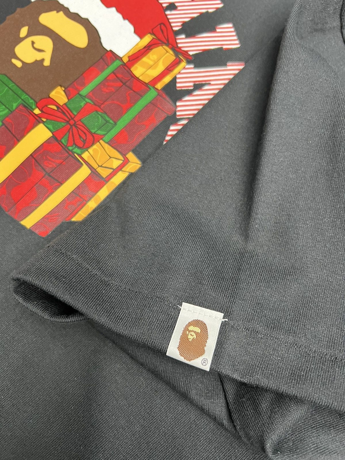 Bape Bape Present Box College T-Shirt Size US L / EU 52-54 / 3 - 4 Thumbnail