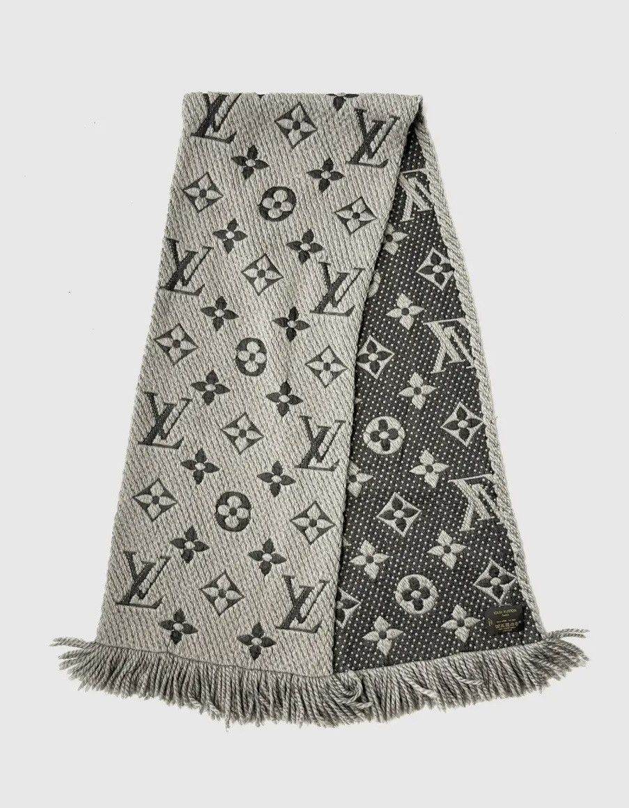 Louis Vuitton Louis Vuitton Logomania Wool Scarf Size ONE SIZE - 2 Thumbnail