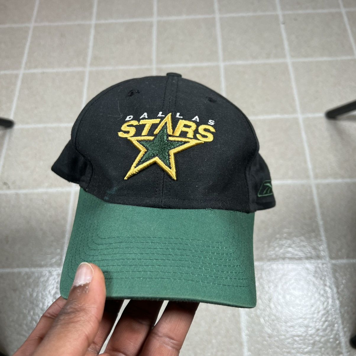 Reebok × Vintage Dallas Stars Black Strapback Hat Hockey NHL Reebok CCM Size ONE SIZE - 1 Thumbnail