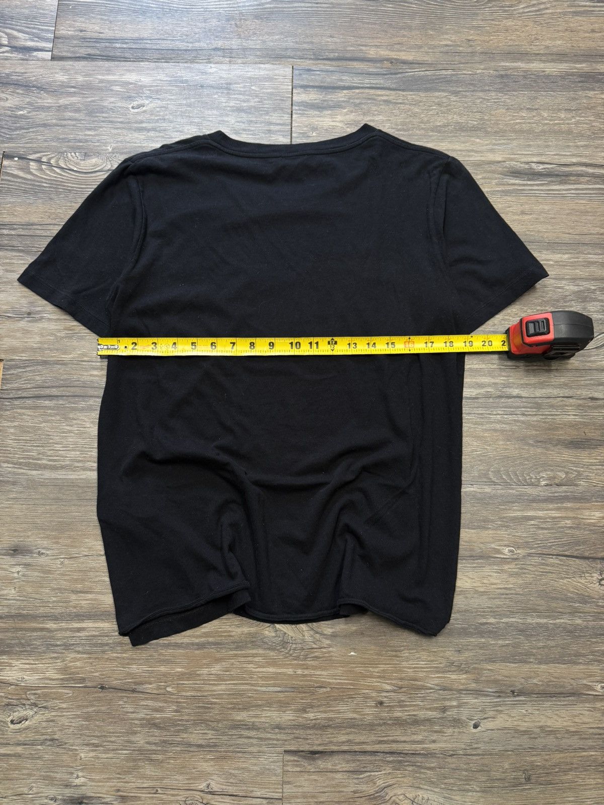 Saint Laurent Paris SAINT LAURENT SMOKING GUN TEE Size US S / EU 44-46 / 1 - 6 Thumbnail