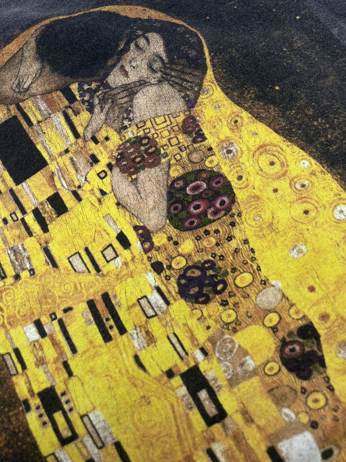 Supreme Supreme FW12 Gustav Klimt “The Kiss” Size US M / EU 48-50 / 2 - 7 Thumbnail