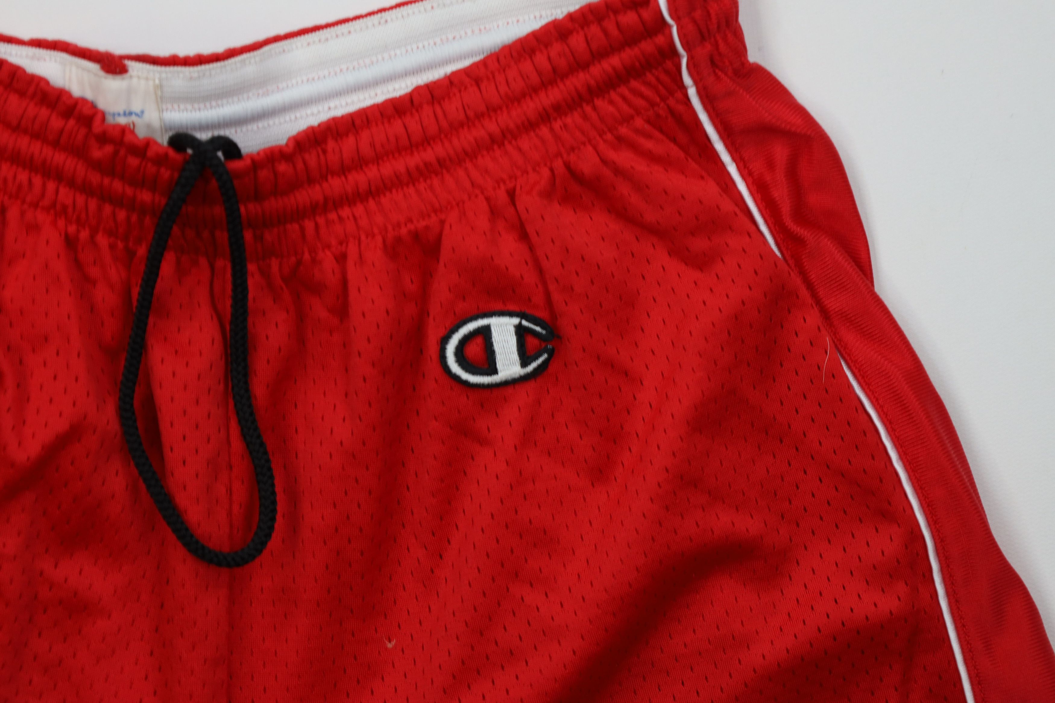 Champion Vintage 90s Champion Heavyweight Mesh Gym Basketball Shorts Size US 34 / EU 50 - 5 Thumbnail