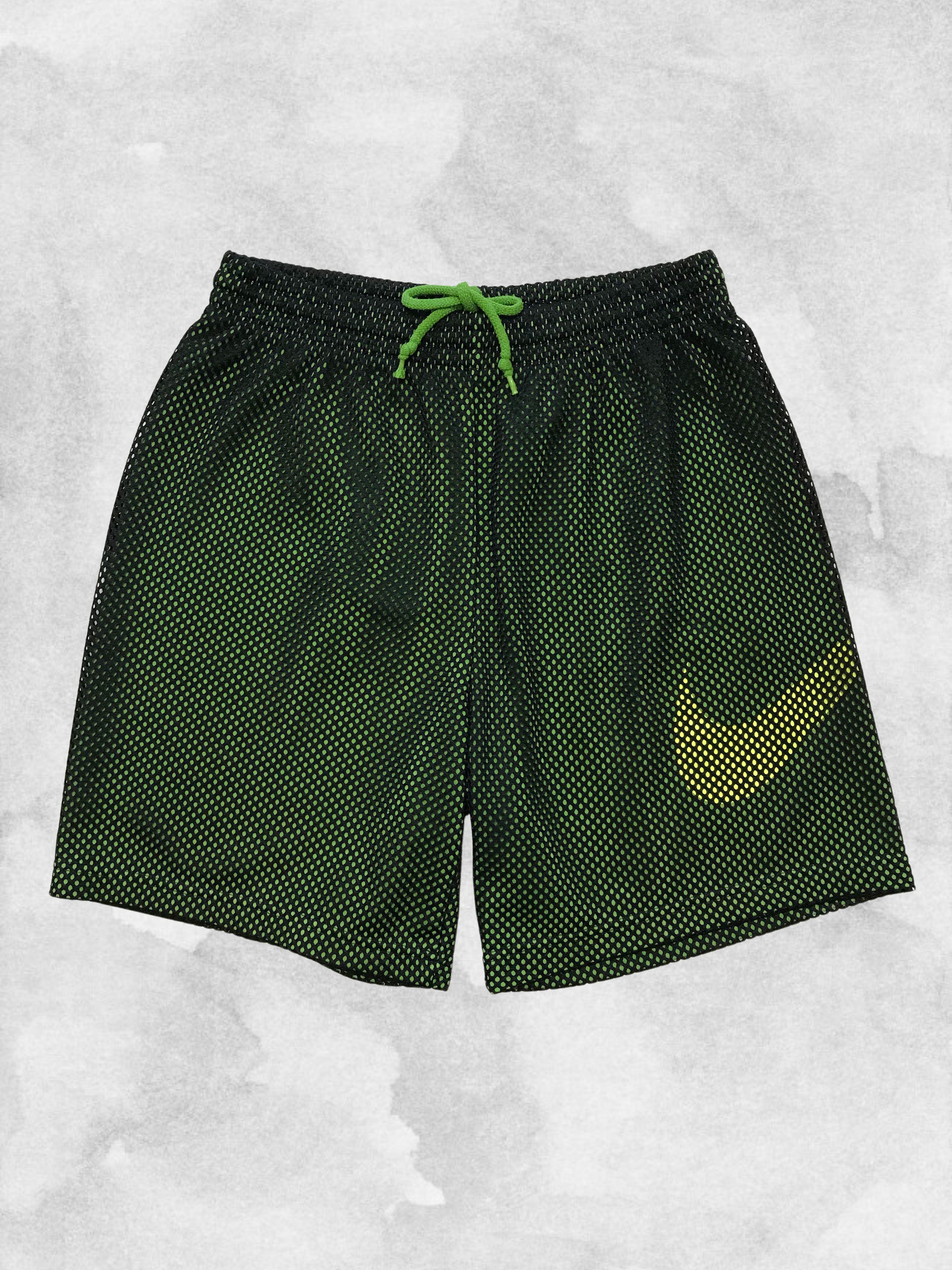 Nike NIKE Vintage Shorts Big Logo Swoosh 90s Rare Streetwear Size US 32 / EU 48 - 1 Thumbnail