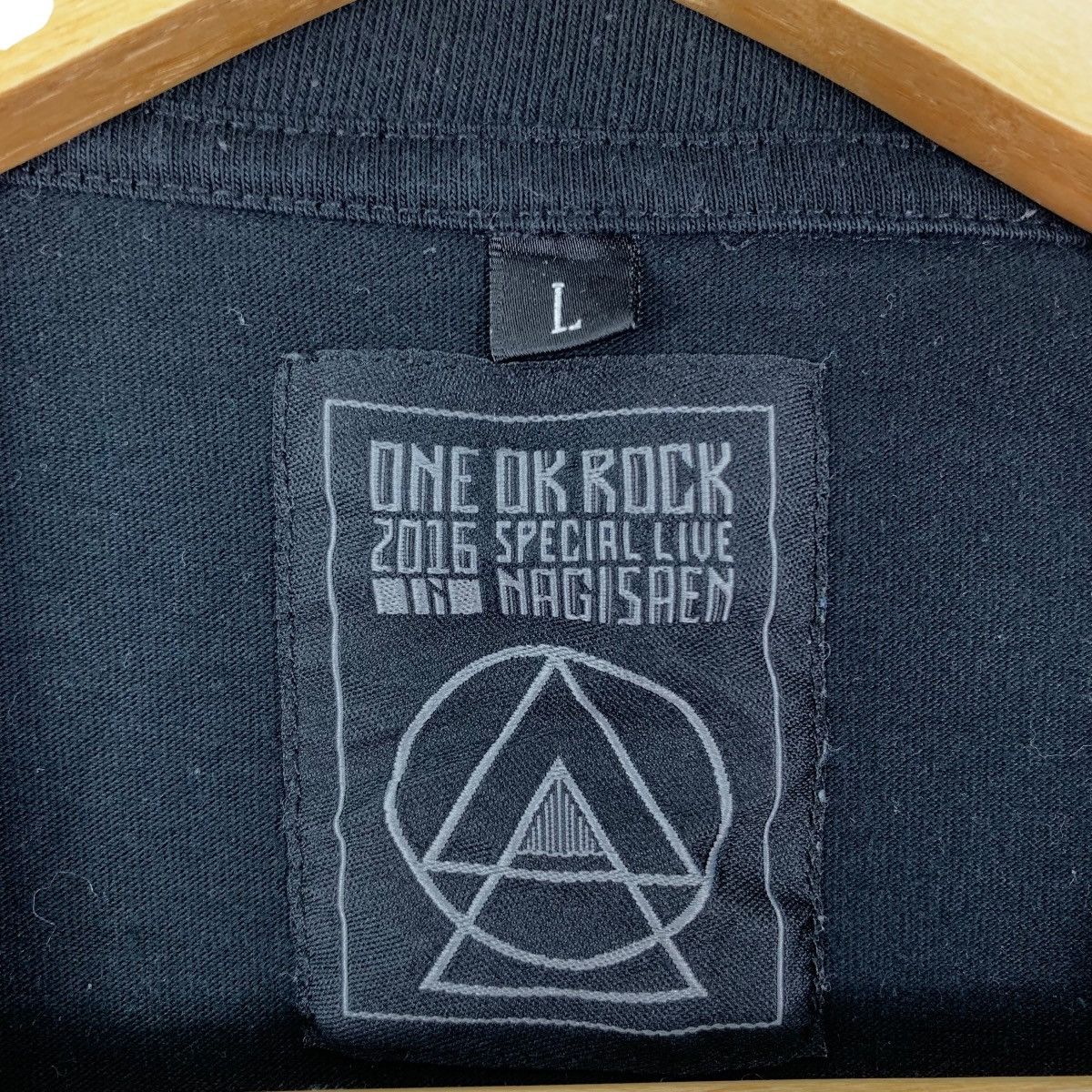 Japanese Brand ONE OK ROCK Nagisaen Special Live Japan Band Concert Tshirt Size US L / EU 52-54 / 3 - 5 Thumbnail