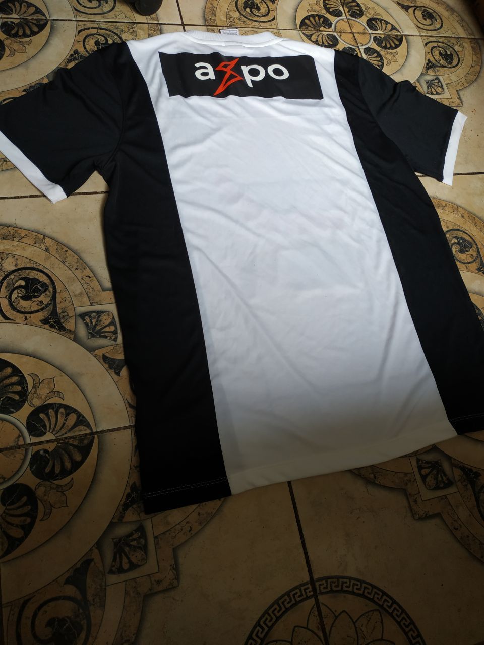 Nike Rare Nike FC Aarau 2014 Archive Jersey Swiss League Size L Size US L / EU 52-54 / 3 - 20 Thumbnail