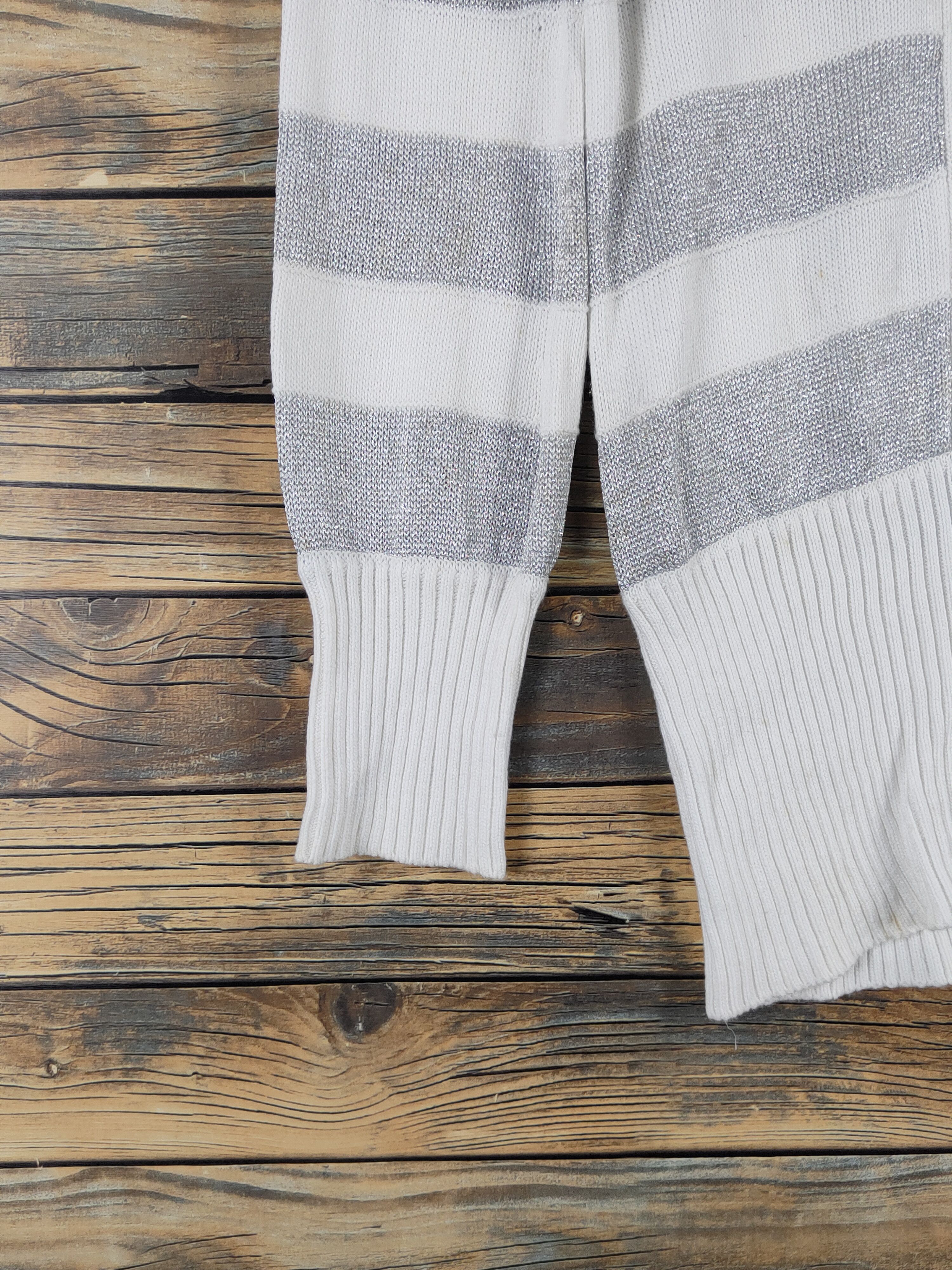 Burberry × Homespun Knitwear × Japanese Brand Burberry White Knitwear Sweatshirts #W1465 Size XS / US 0-2 / IT 36-38 - 4 Thumbnail