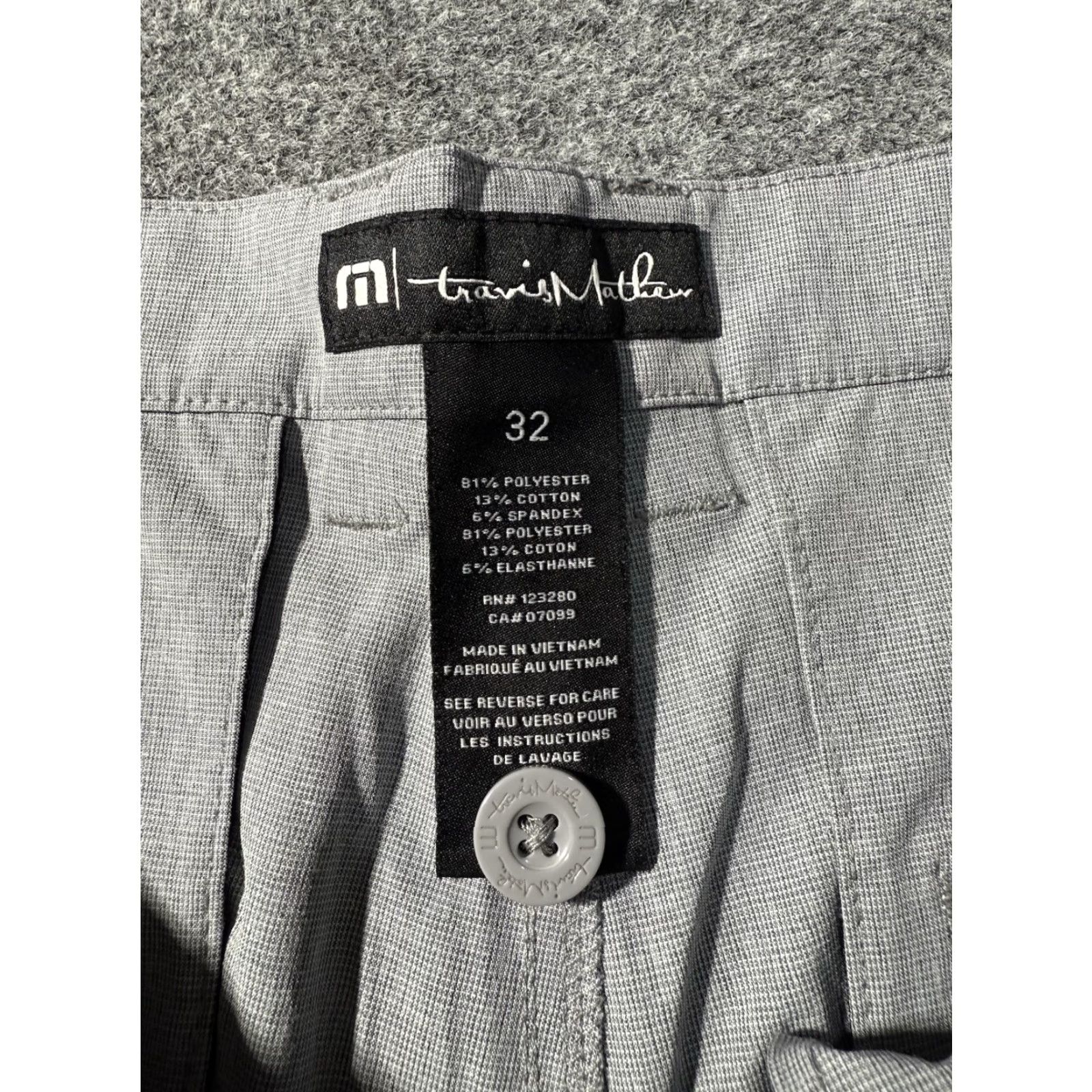 TravisMathew Travis Mathew Shorts Men 32 Gray Golf Performance Stretch Pockets RM 123280 Be ck Size US 32 / EU 48 - 3 Thumbnail