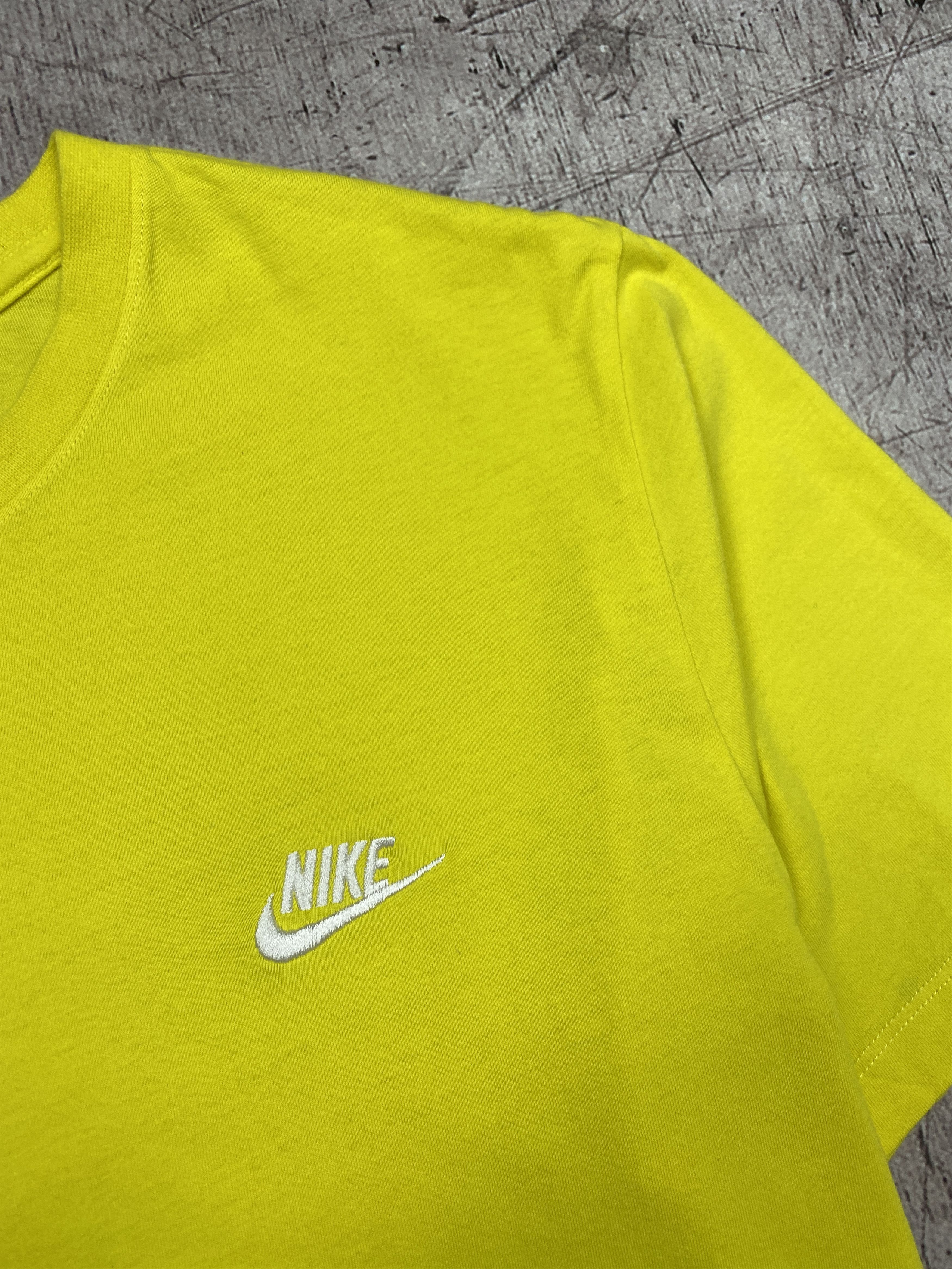 Nike × Vintage Nike Vintage Yellow T-Shirt Size US XL / EU 56 / 4 - 3 Thumbnail
