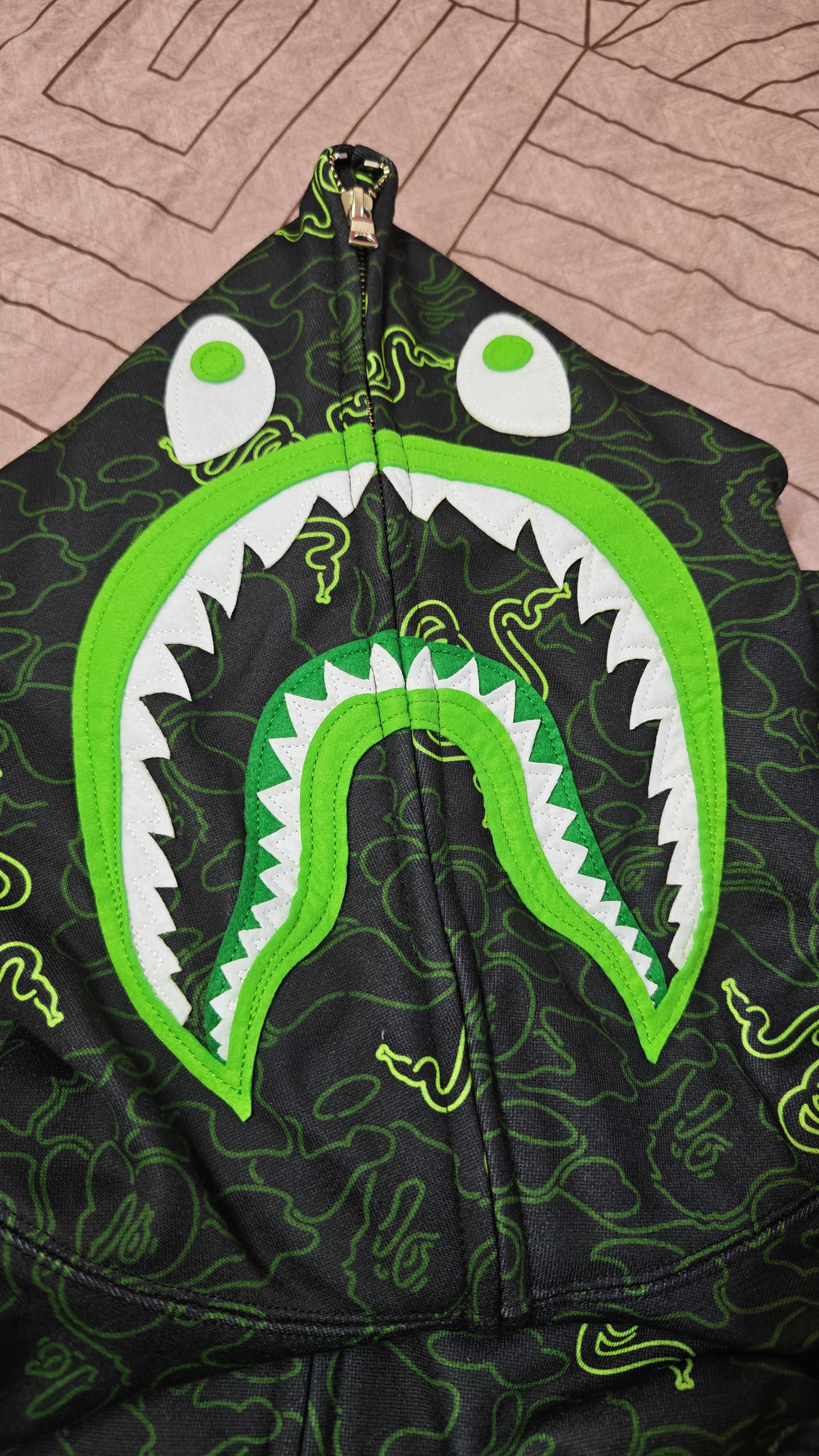 Bape Bape X Razer shark hoodie Size L Size US L / EU 52-54 / 3 - 5 Thumbnail